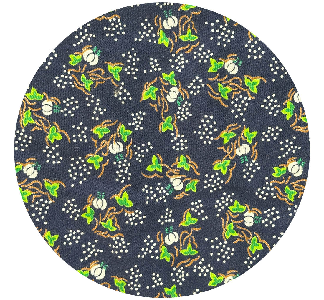 310cms Beautiful Vintage Medium Weight Cotton Fabric