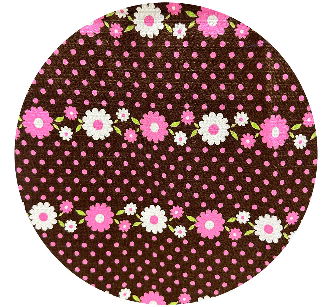 90cms RETRO Vintage Fabric Remnant PRETTY