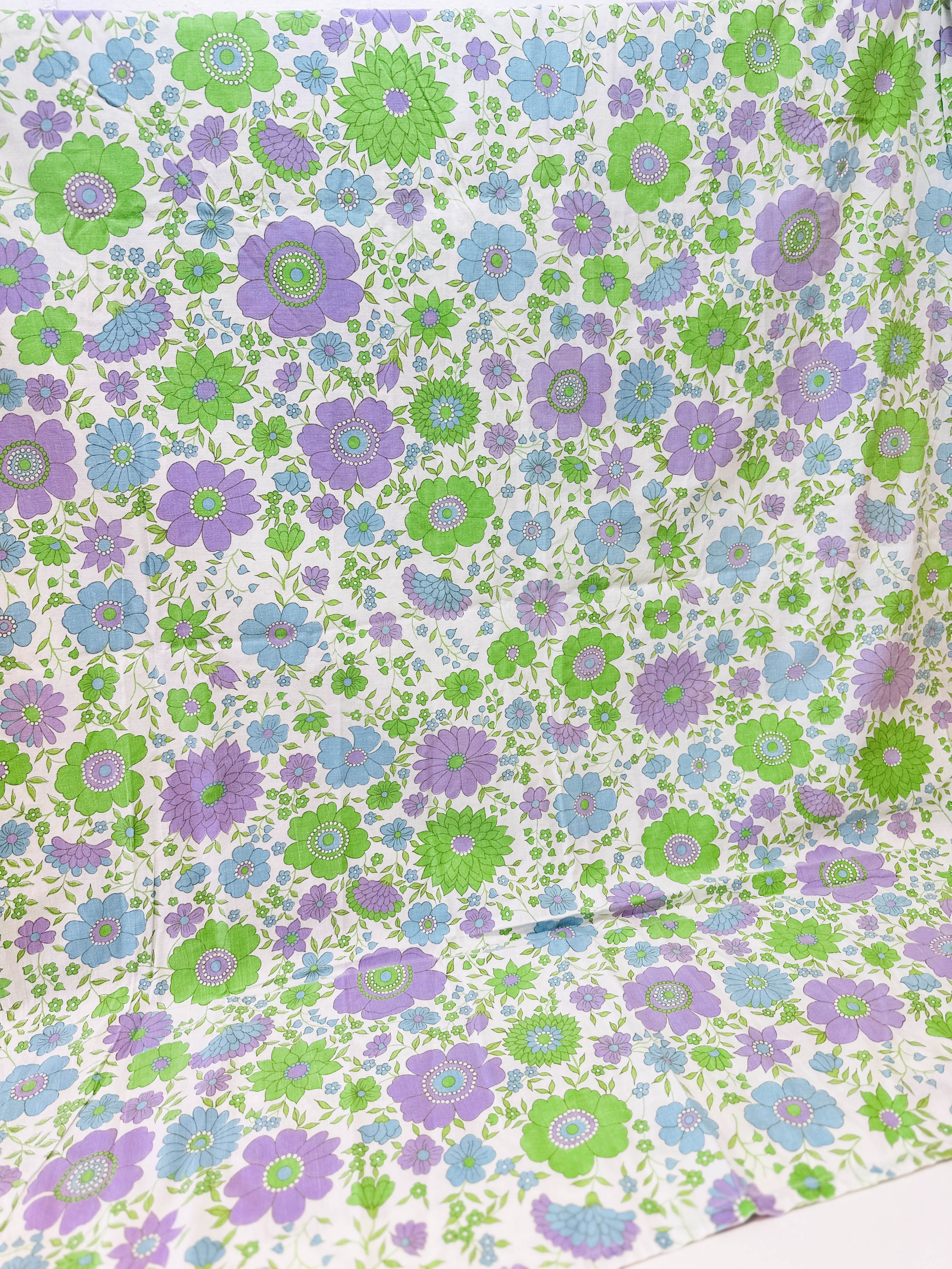 230cms 70's Flower Power Cotton Sheet LOVELY