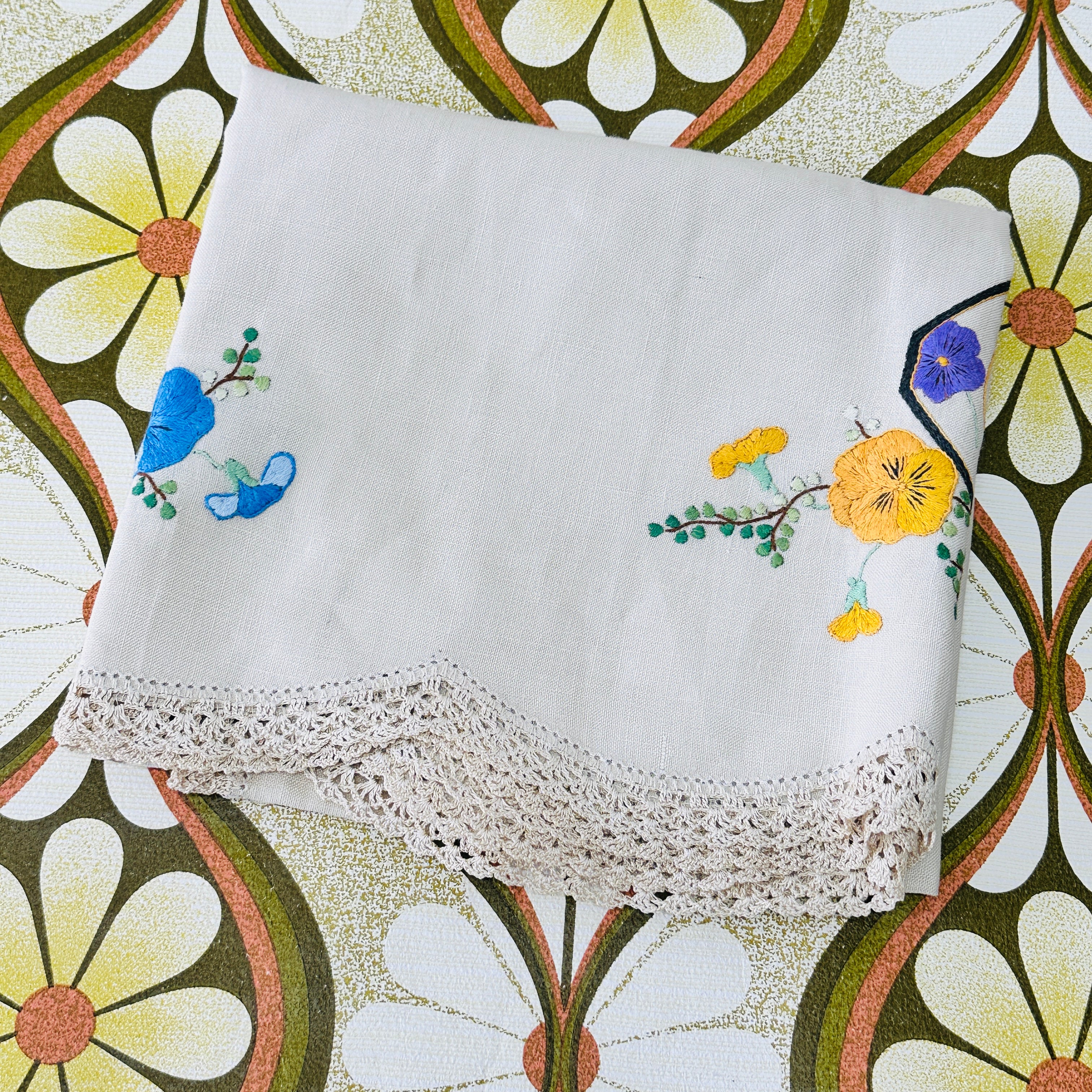 Vintage Linen Tablecloth Lace Embroidery Stunning
