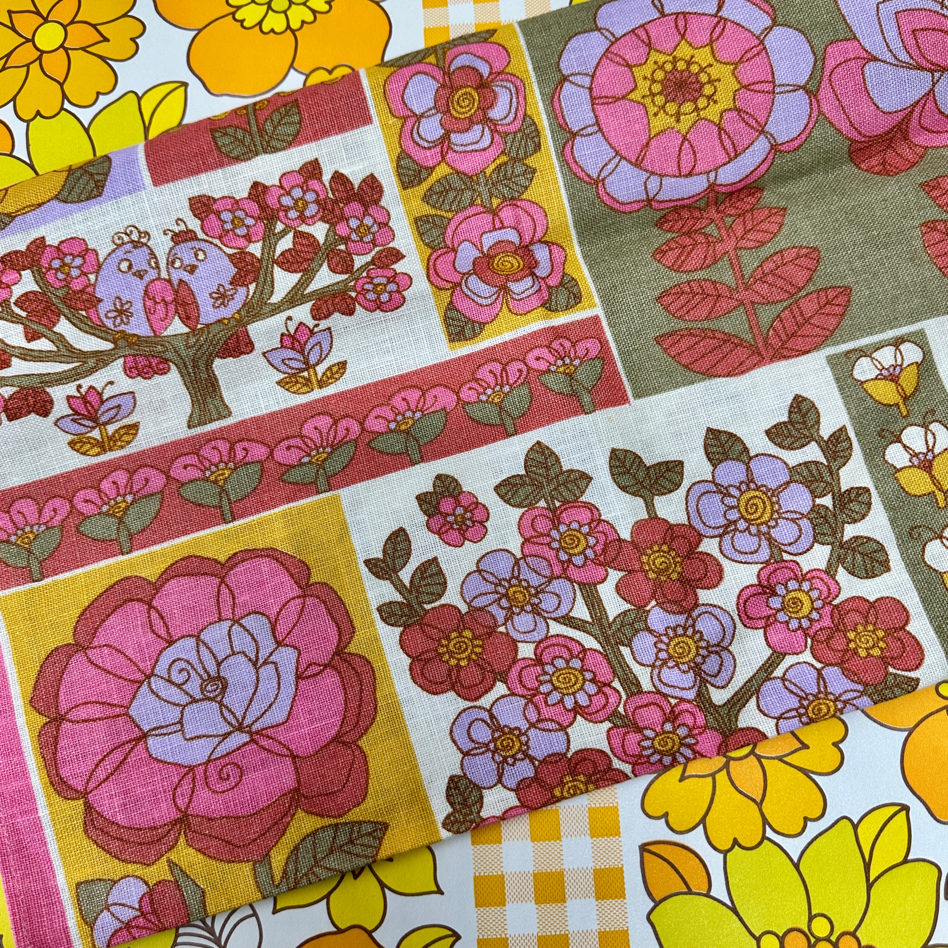 ULSTER Retro Vintage Tea Towel PINKS Unused BEAUTIFUL