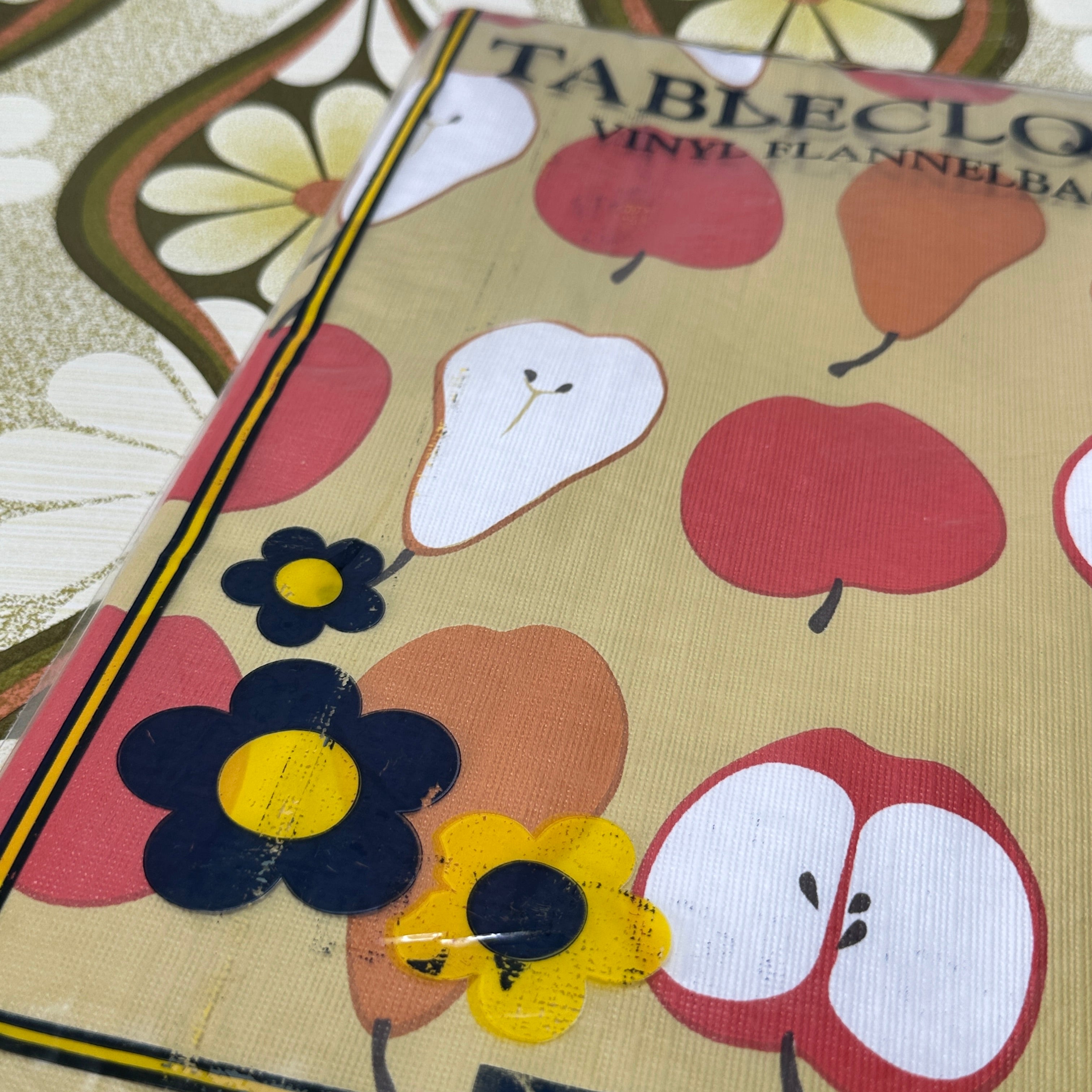 Retro Vinyl Flannel Back Tablecloth Apples & Pears