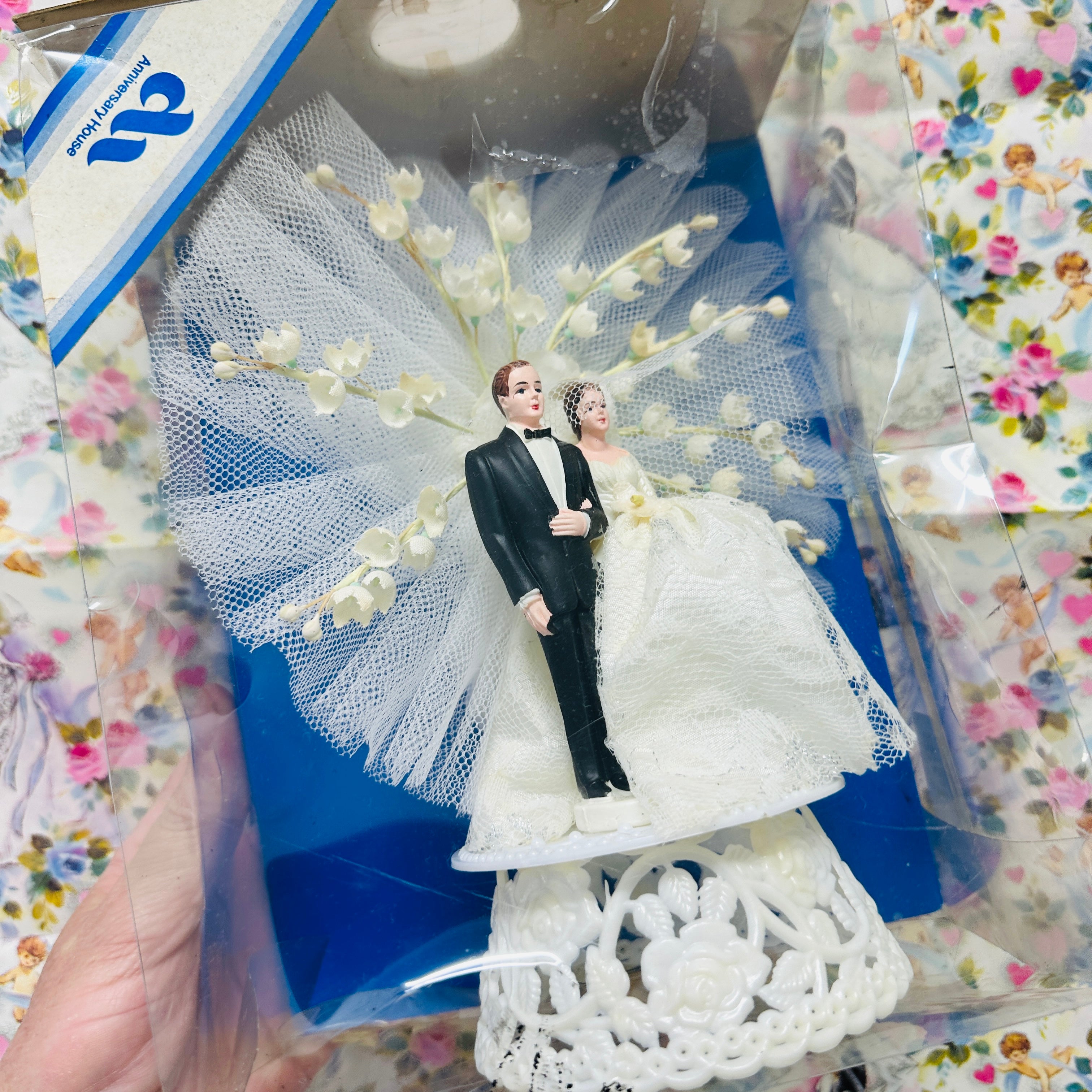 The Most Beautiful VINTAGE Wedding Cake Topper BOXED Unused