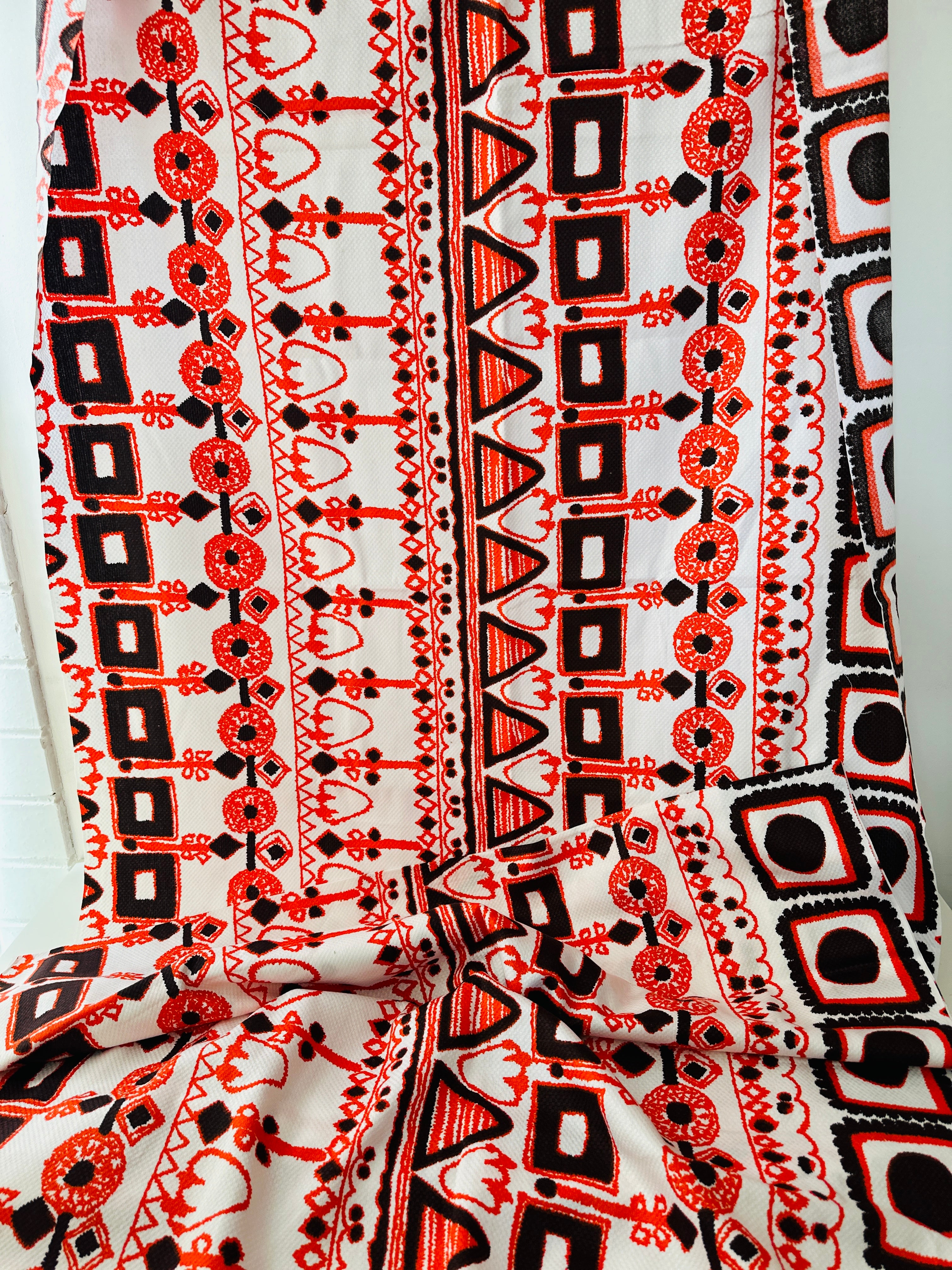 310cms Fabulous Large BOLD Vintage Bright FABRIC