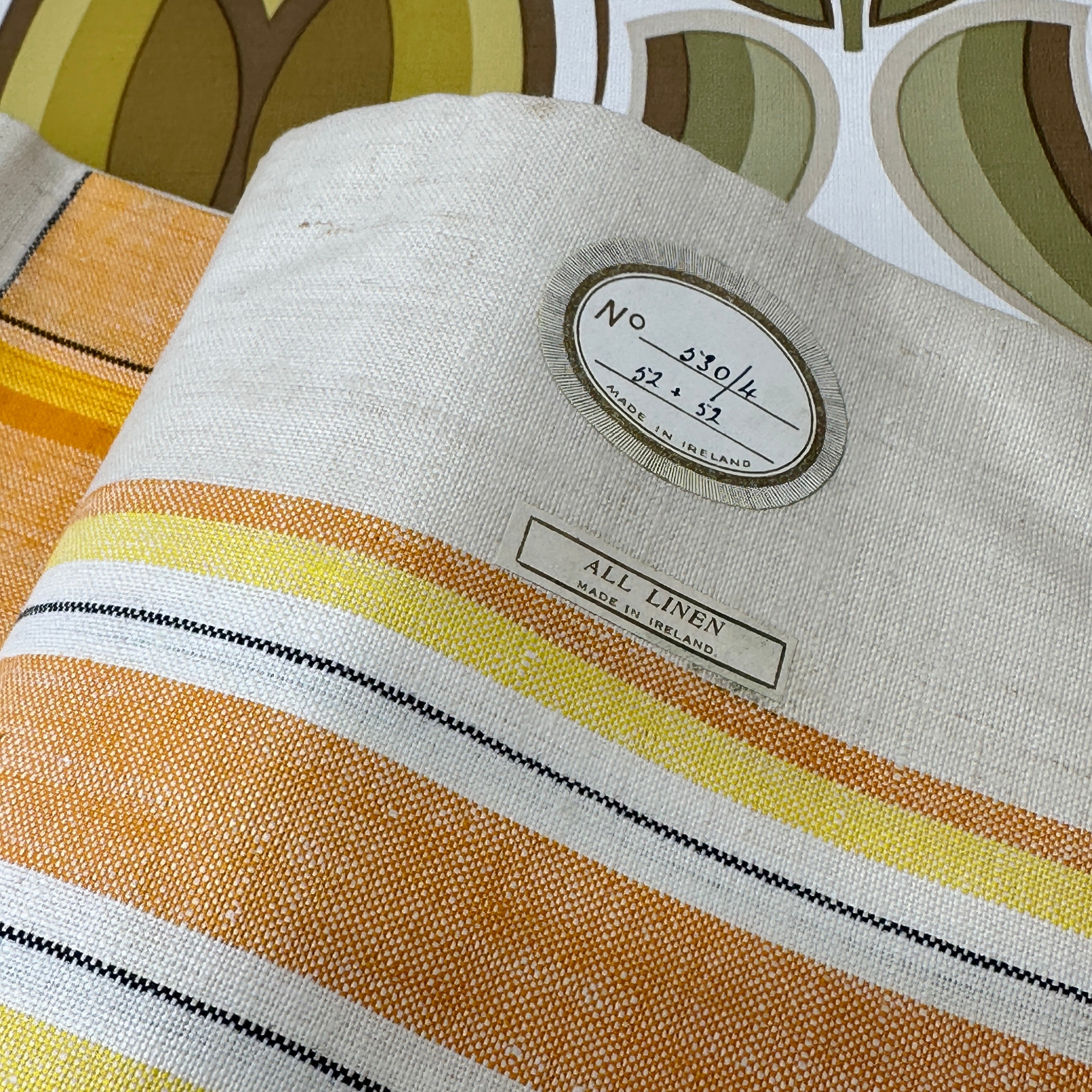 Quality UNUSED Irish Linen Tablecloth