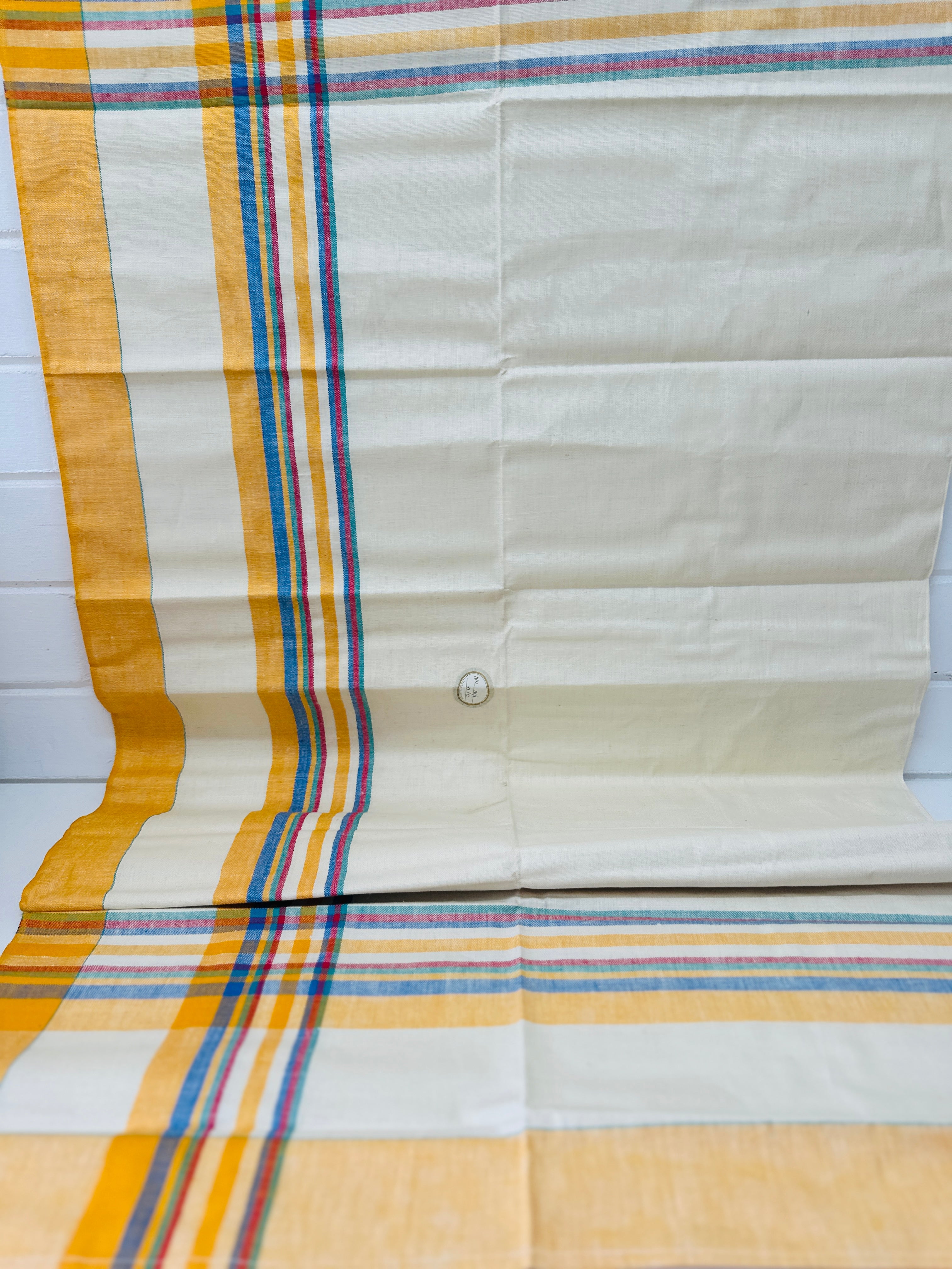 Quality UNUSED Irish Linen Tablecloth AMAZING