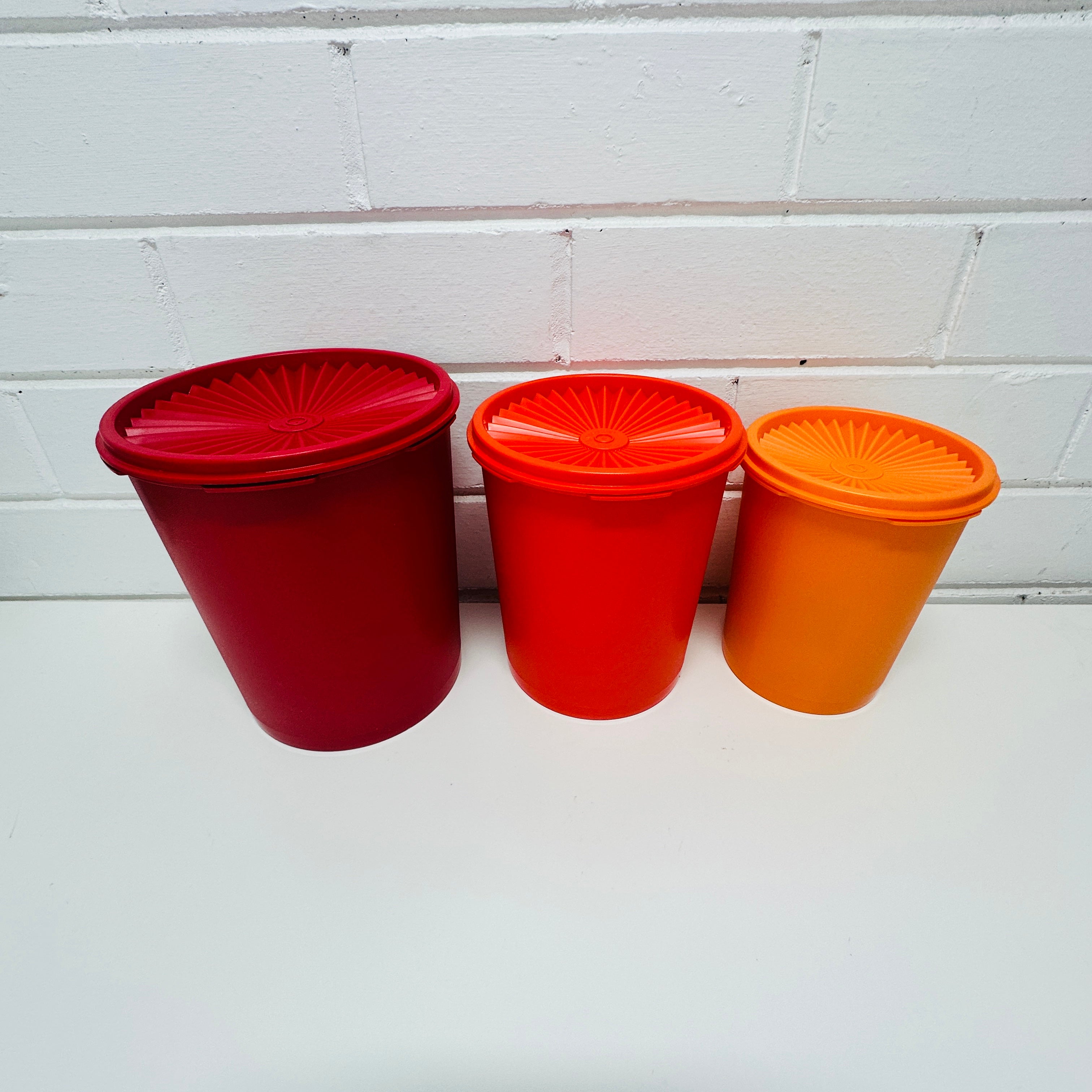 TUPPERWARE SET Canisters Three Retro Vibe