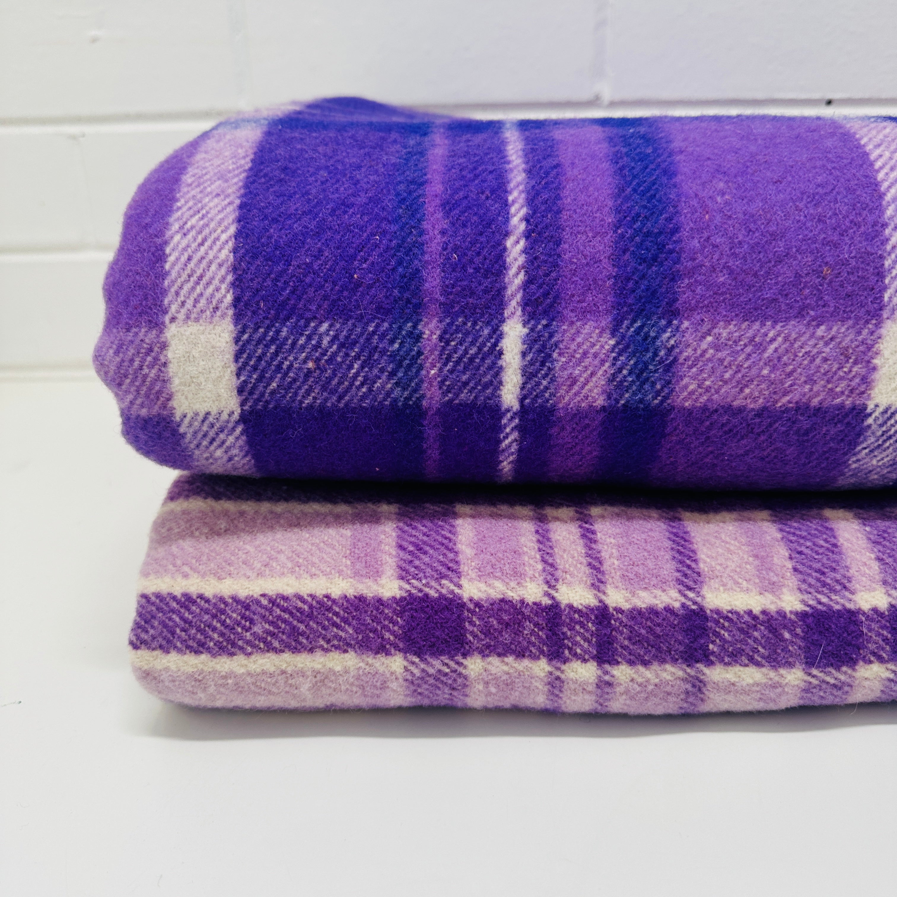 As New Vintage Purple Wool Blanket
