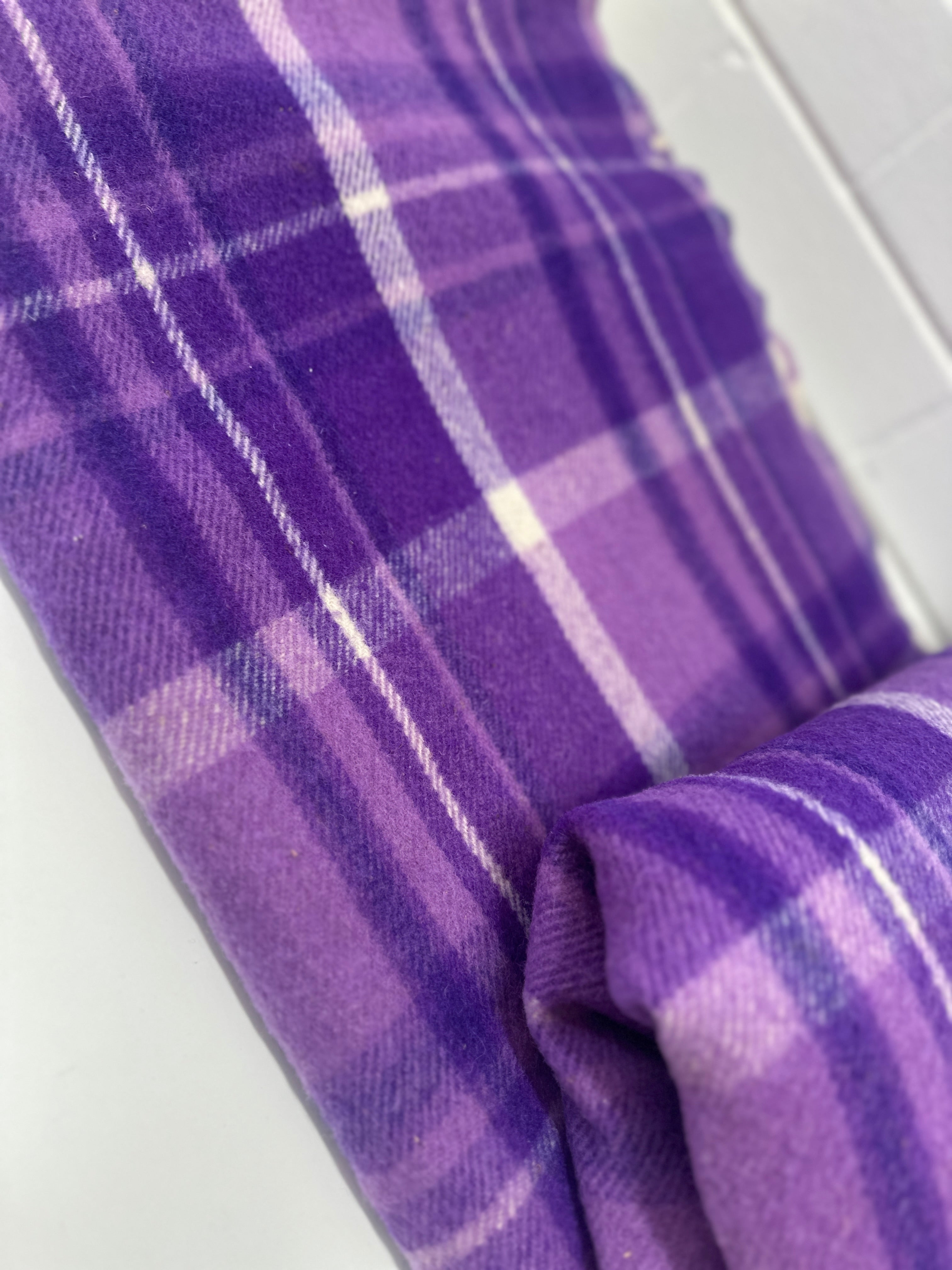 As New Vintage Purple Wool Blanket