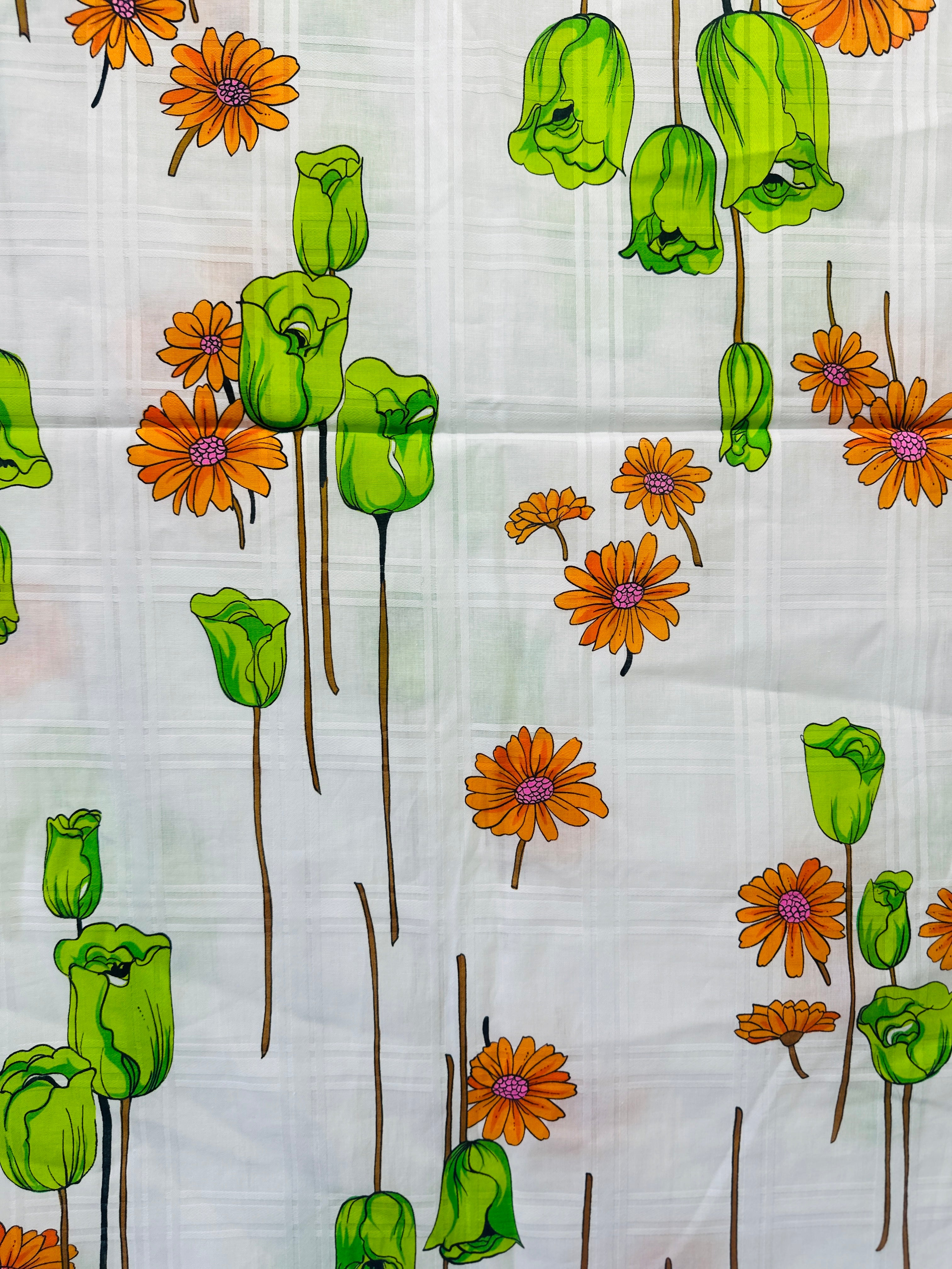 150cms Beautiful Vintage Cotton Fabric