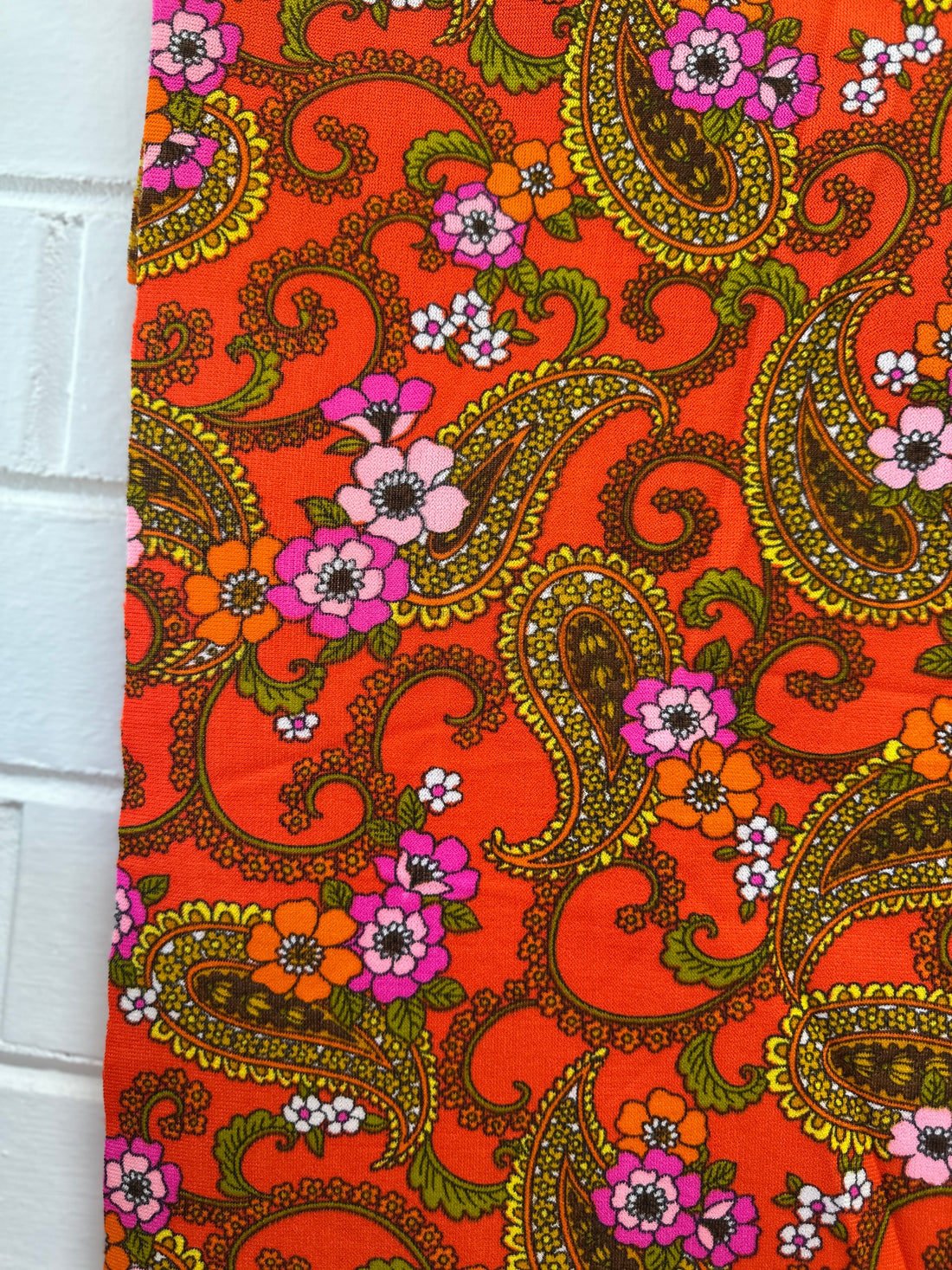 190cms Flower Power Heaven Vintage Fabric