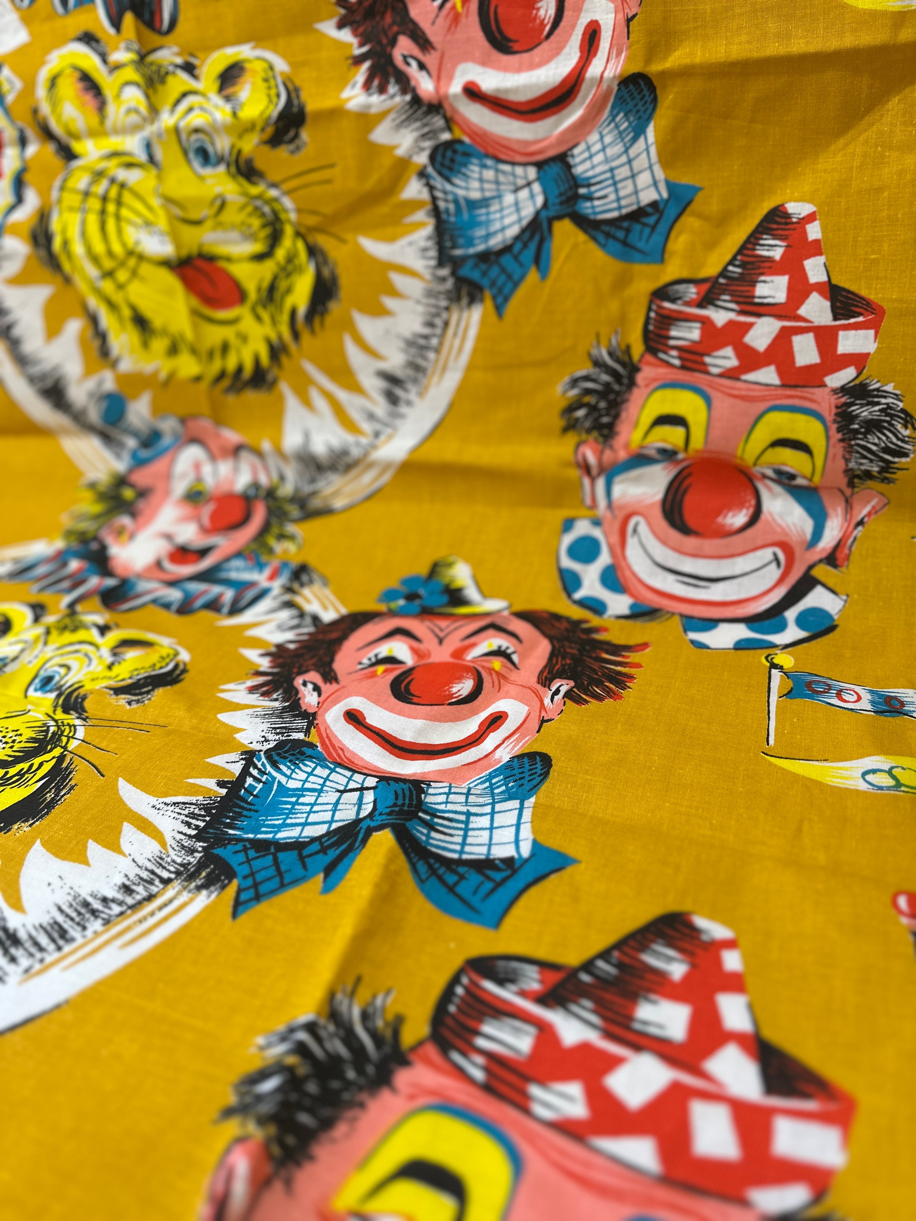 160cms Vintage Clowns Cotton Fabric VERY COOL