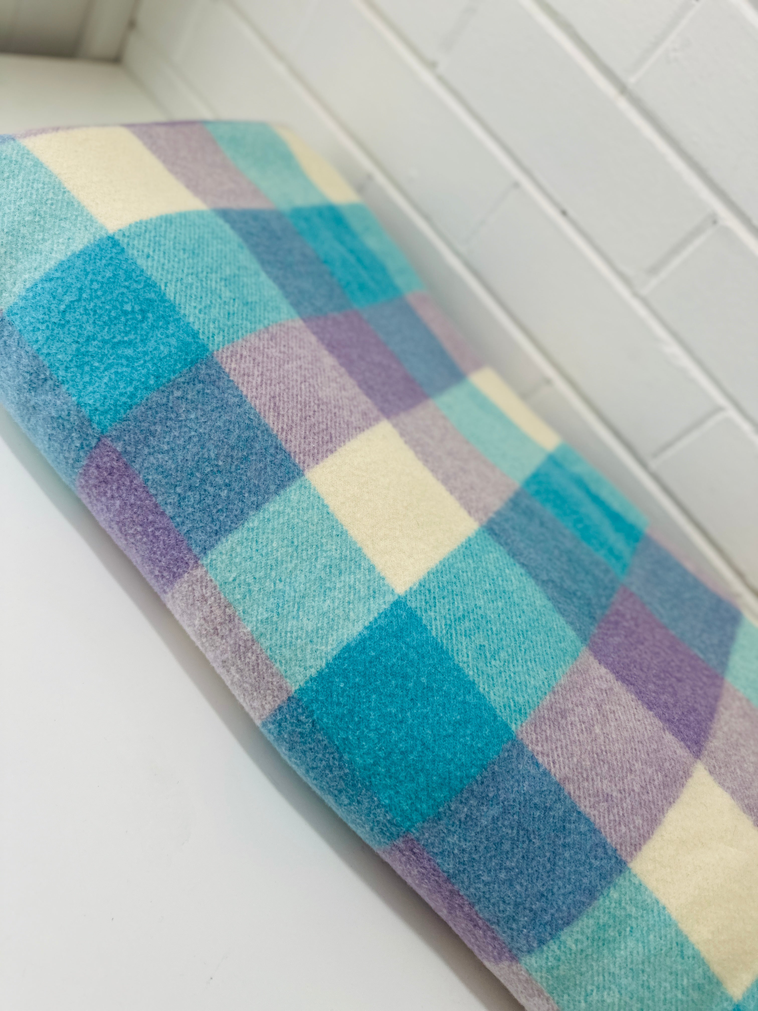 Wonderful Colour Mix Vintage WOOL Blanket