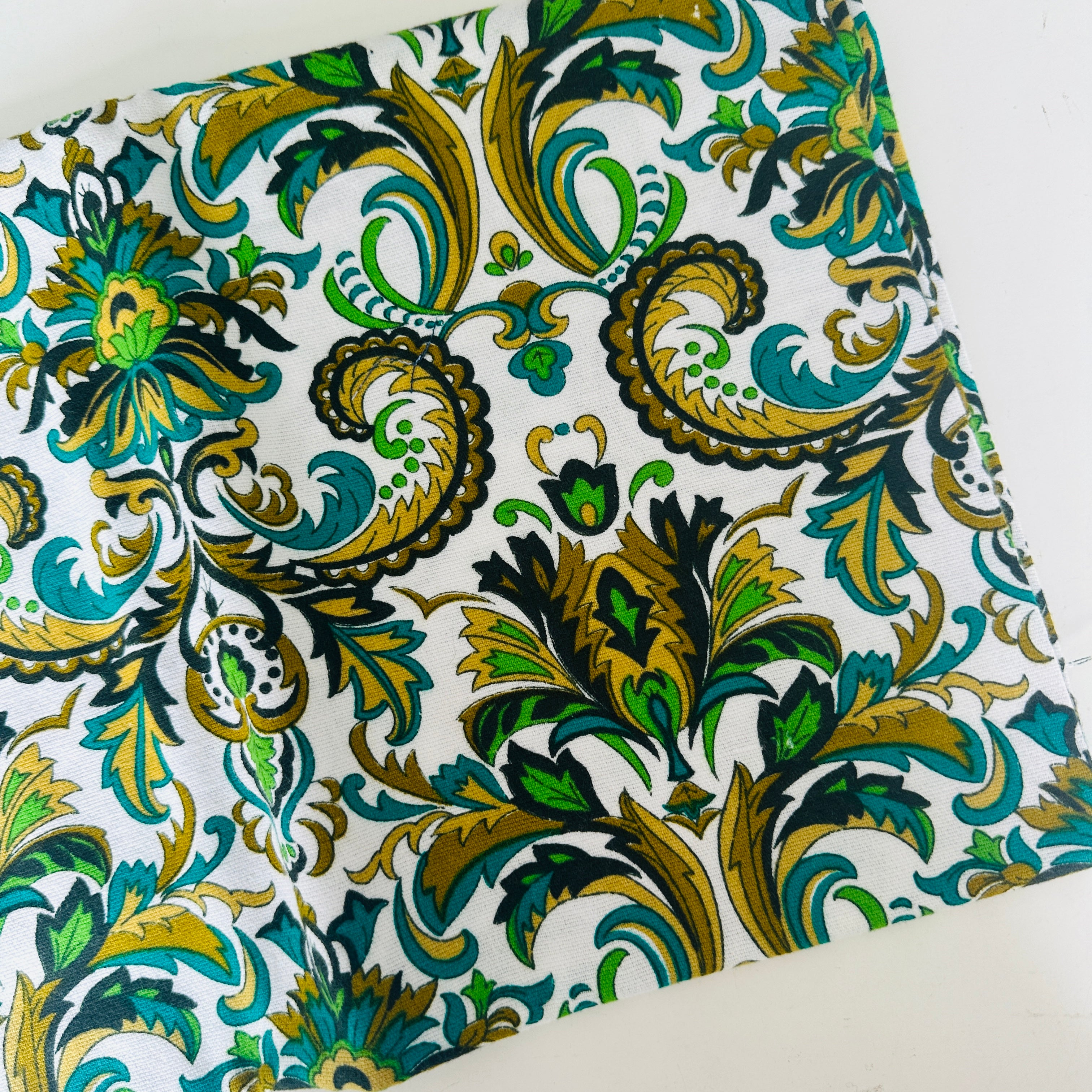 180cms Green Vintage Fabric Bright & Busy