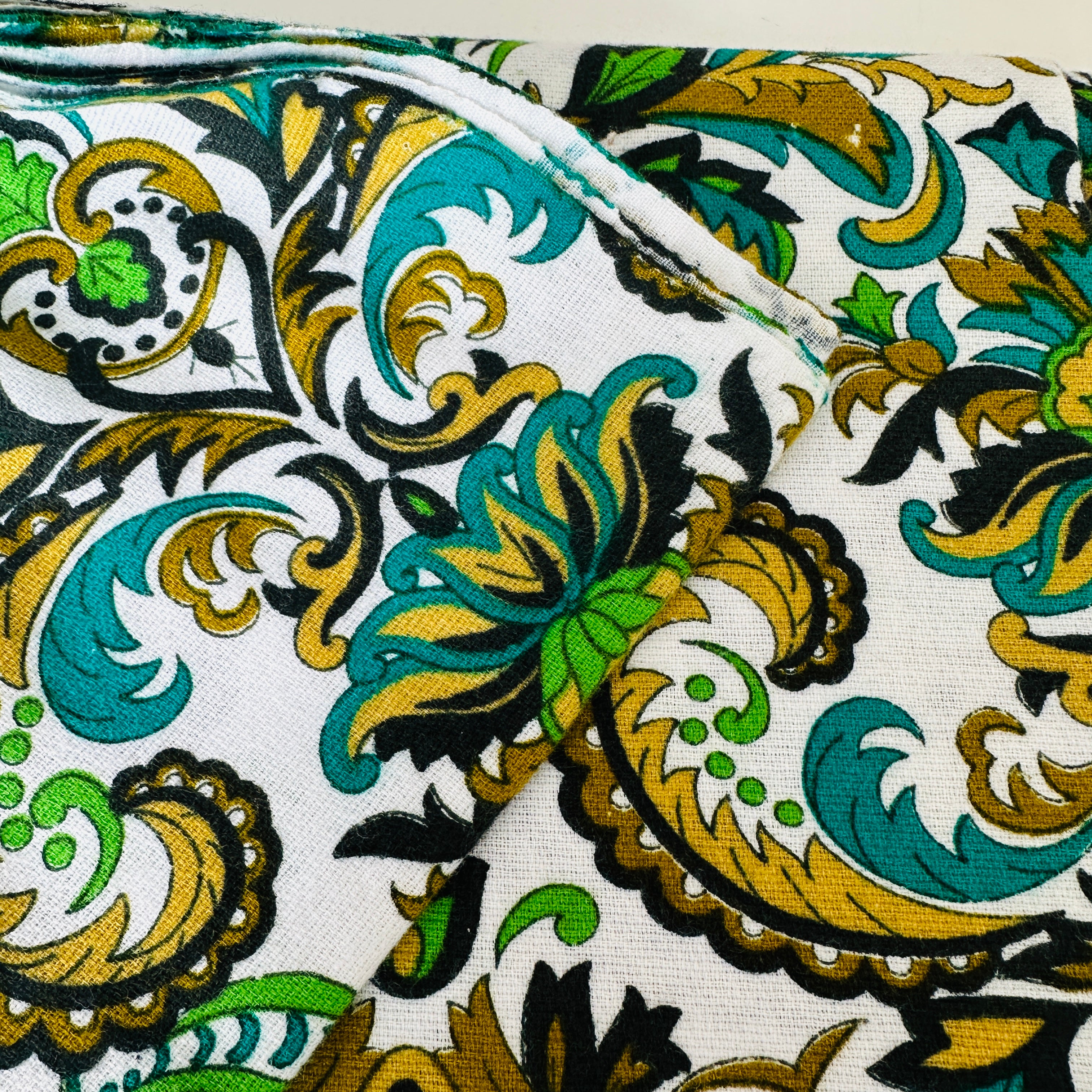 180cms Green Vintage Fabric Bright & Busy