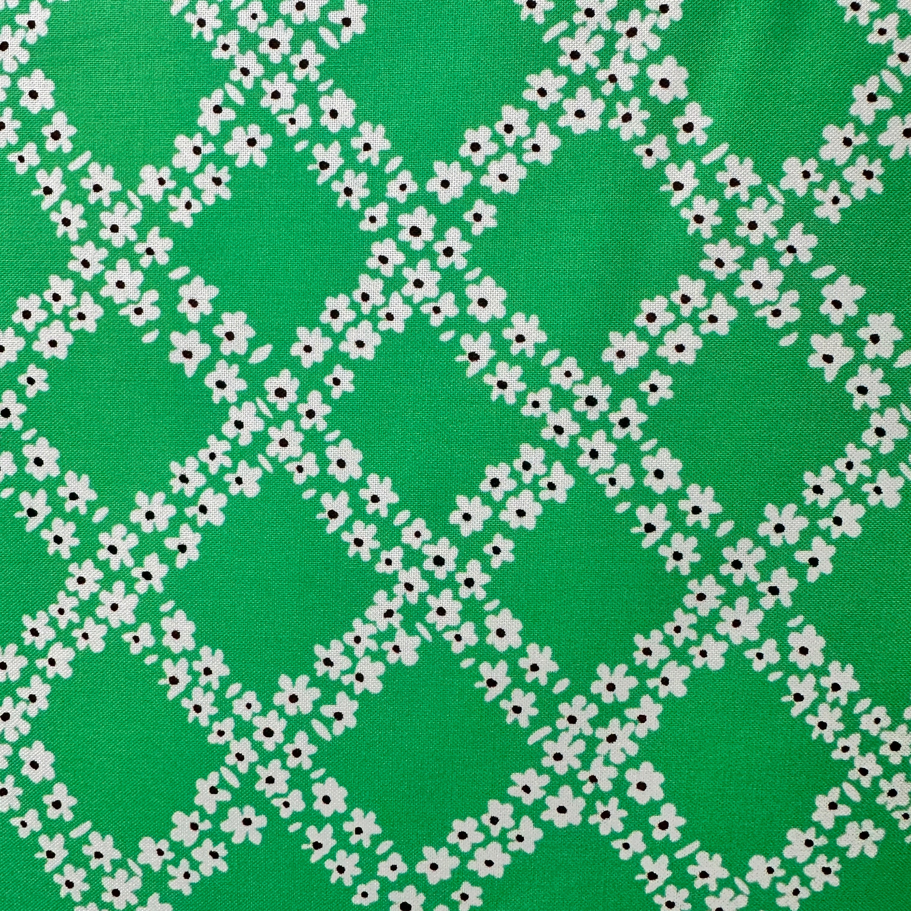 QUILTING All Cotton Pretty Green Floral Fabric Feed Sack