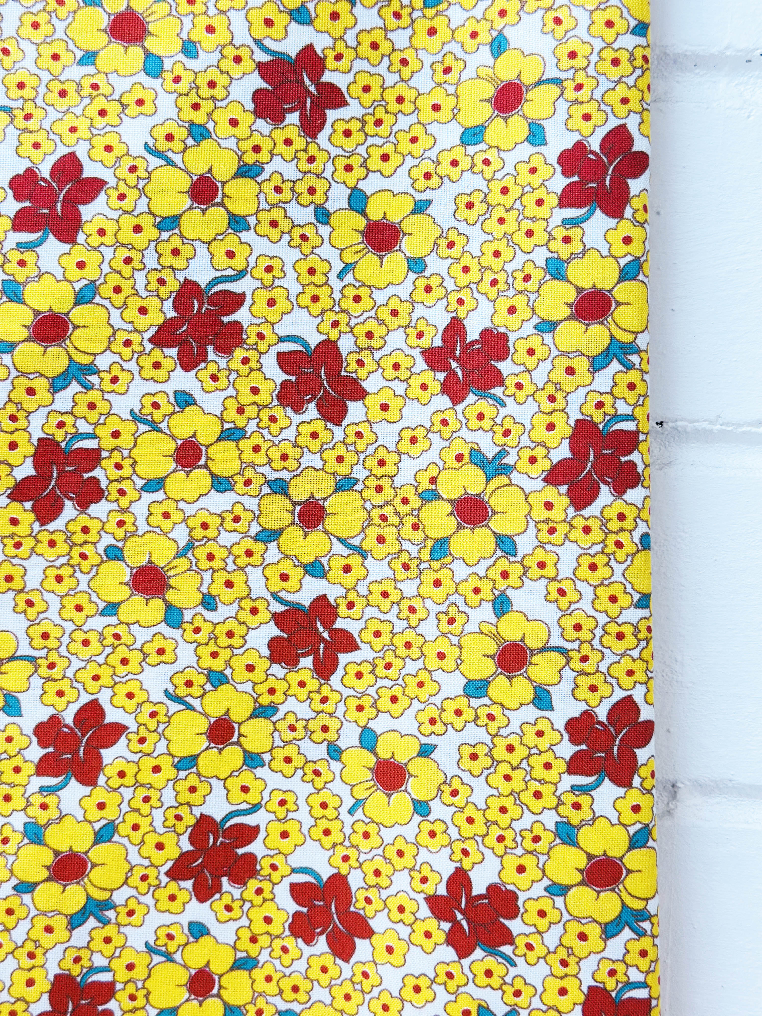 110cms QUILTING All Cotton Pretty Bright Yellow Fabric Feed Sack