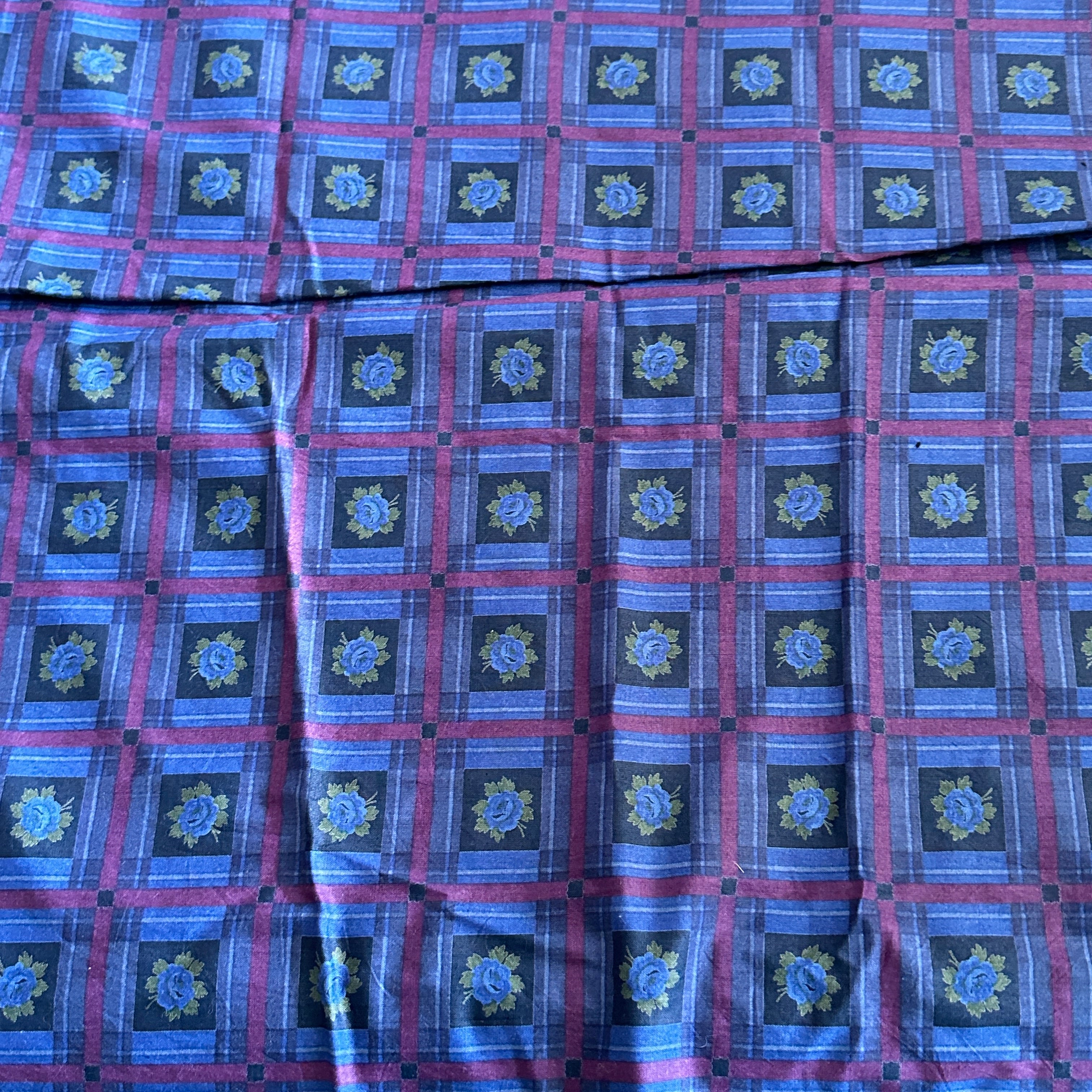 190cms Vintage Blue Cotton Fabric