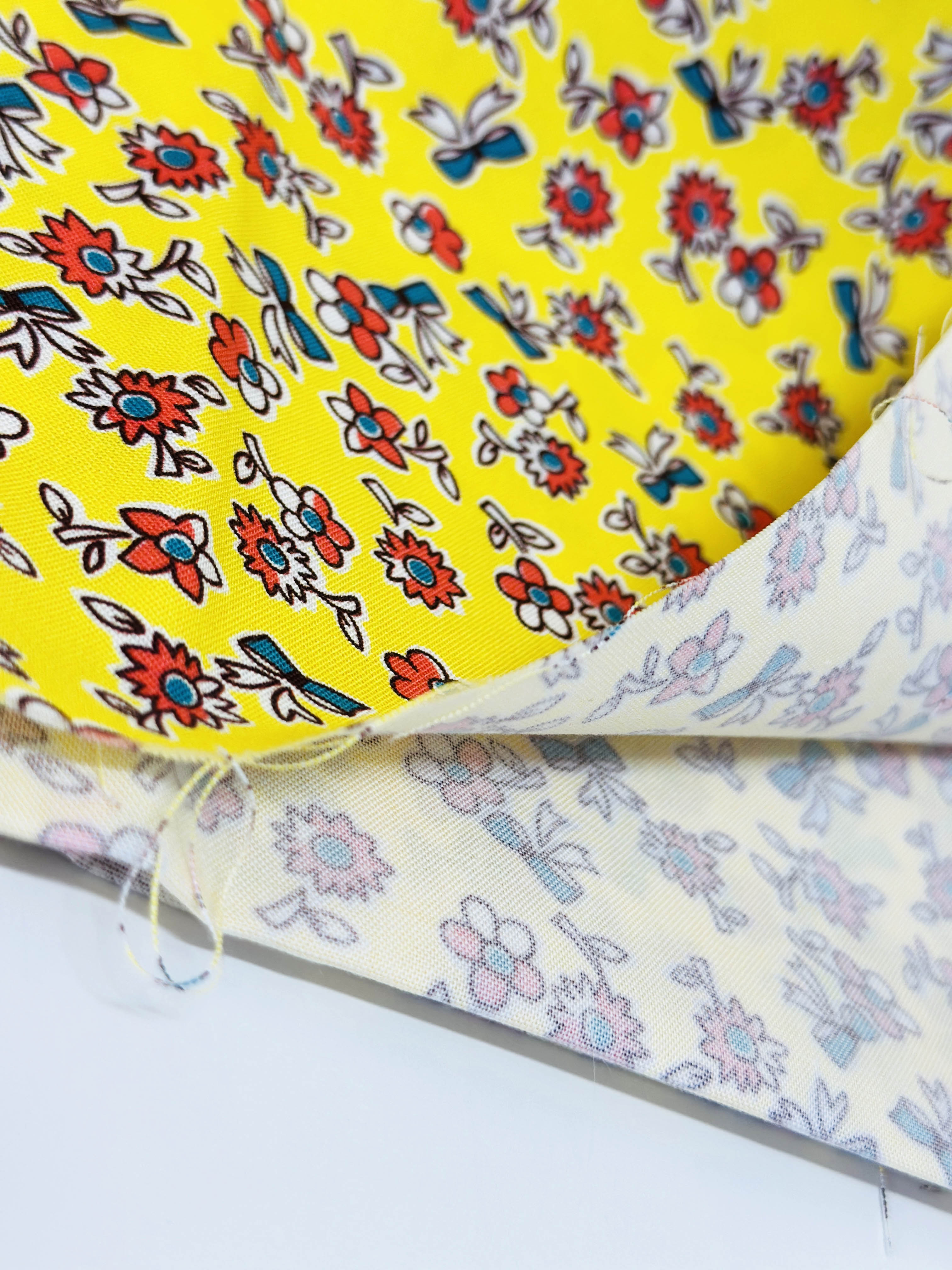 110cms QUILTING All Cotton Pretty Yellow FLORAL Fabric Feed Sack