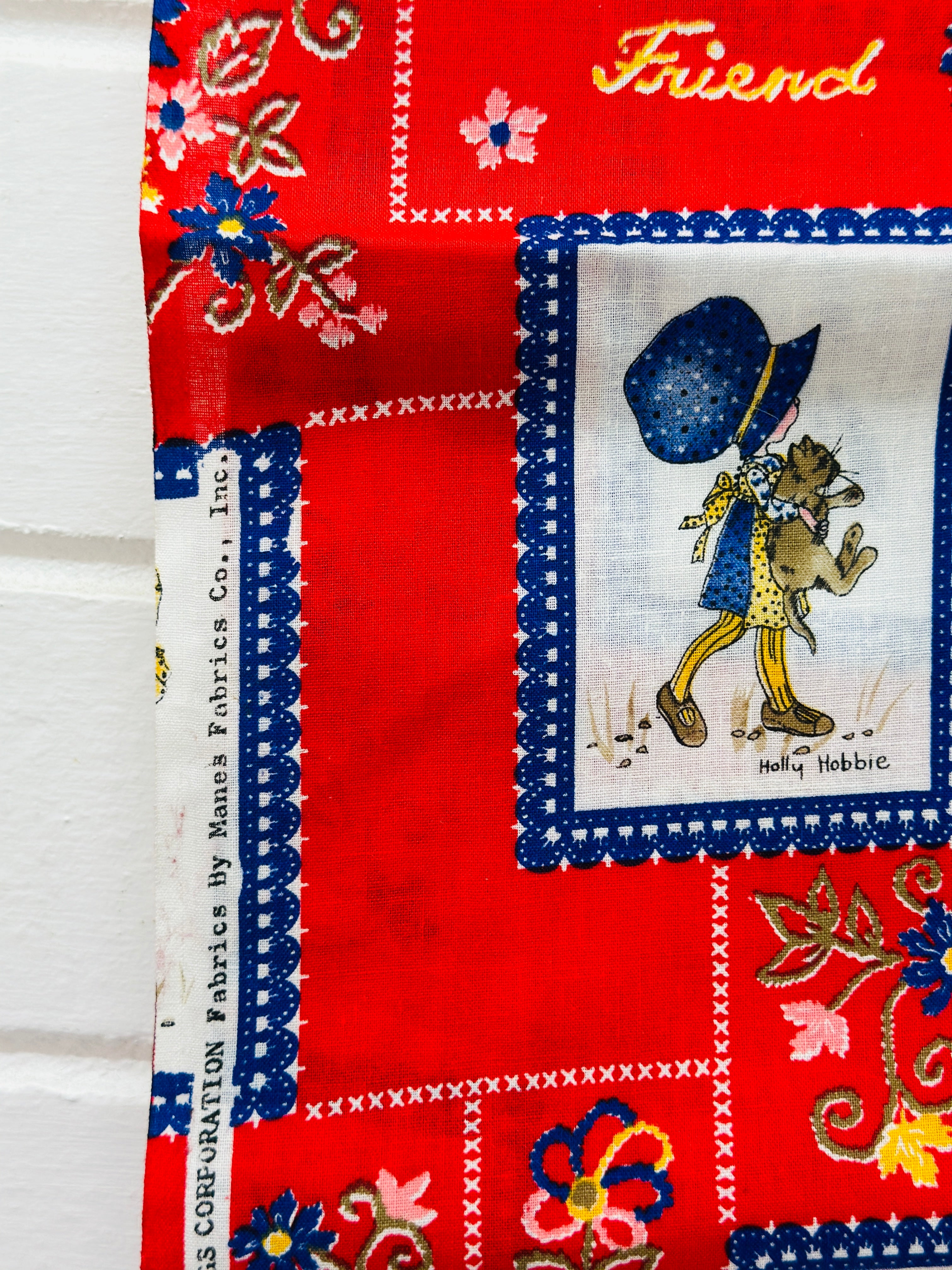 200cms Vintage HOLLY HOBBIE Fabric Cotton Red