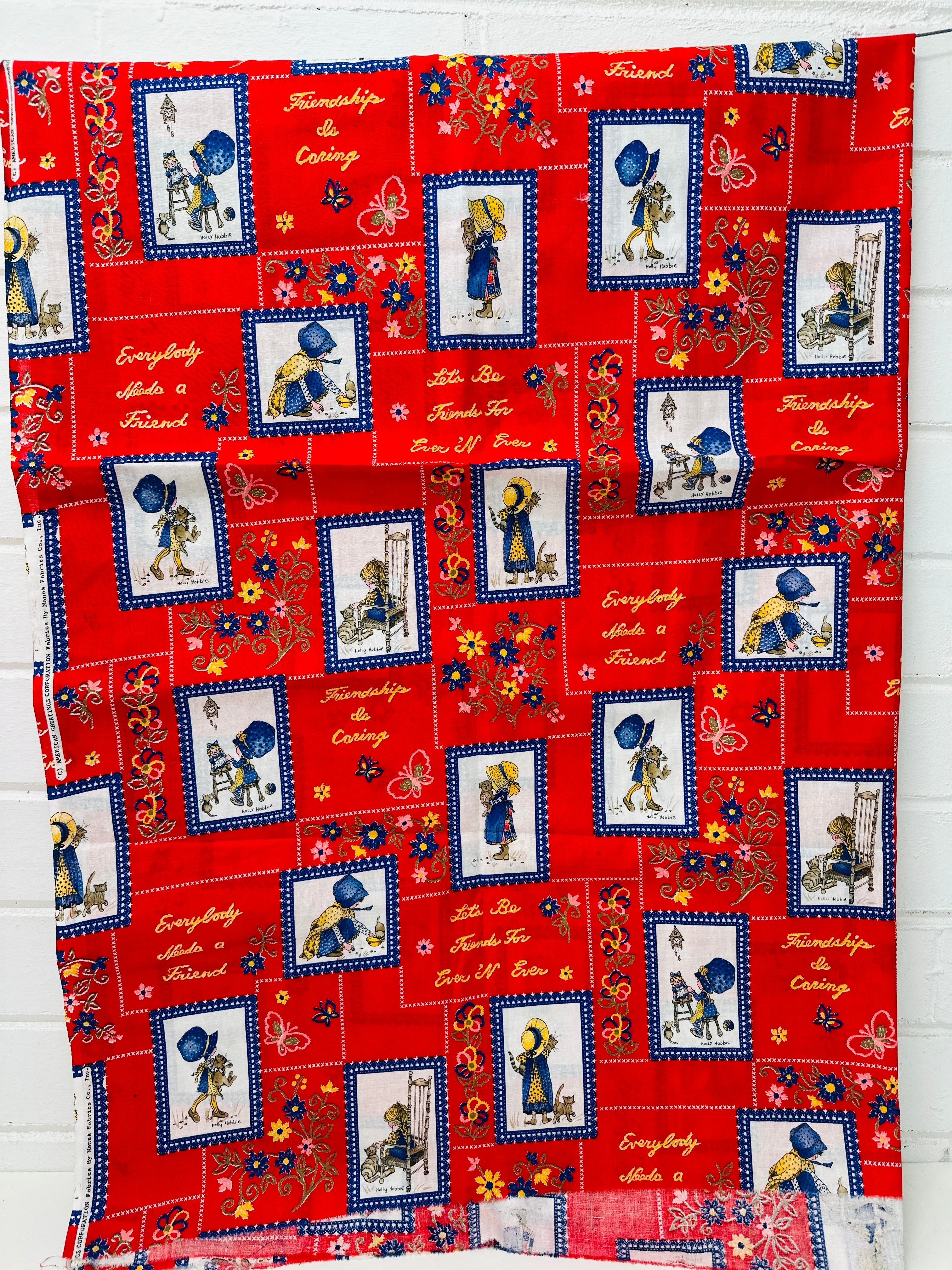 200cms Vintage HOLLY HOBBIE Fabric Cotton Red
