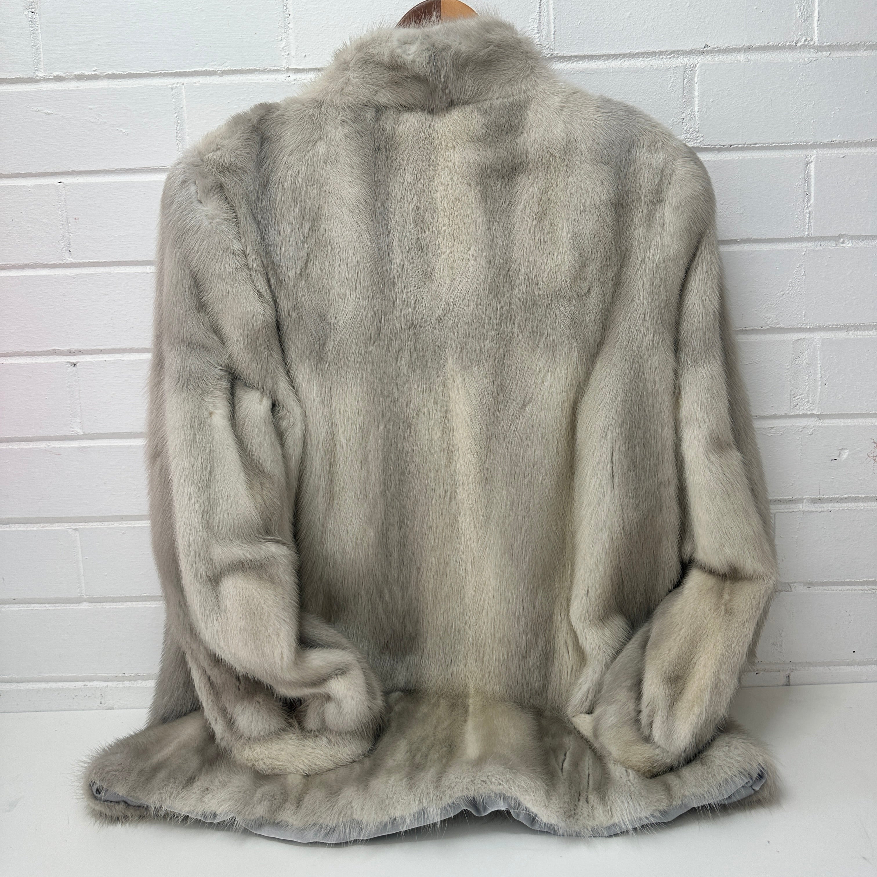 Stunning Vintage Grey Fur Coat AMAZING