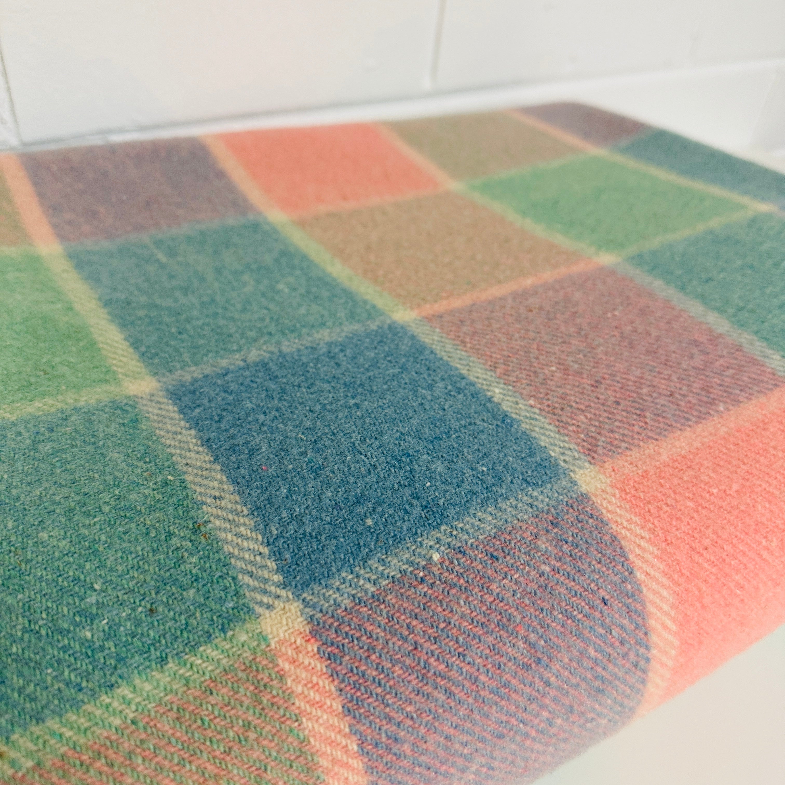 AMAZING Condition Vintage Pure WOOL Blanket