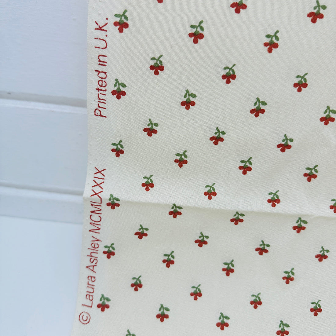 260cms LAURA ASHLEY Cotton Fabric Made in UK