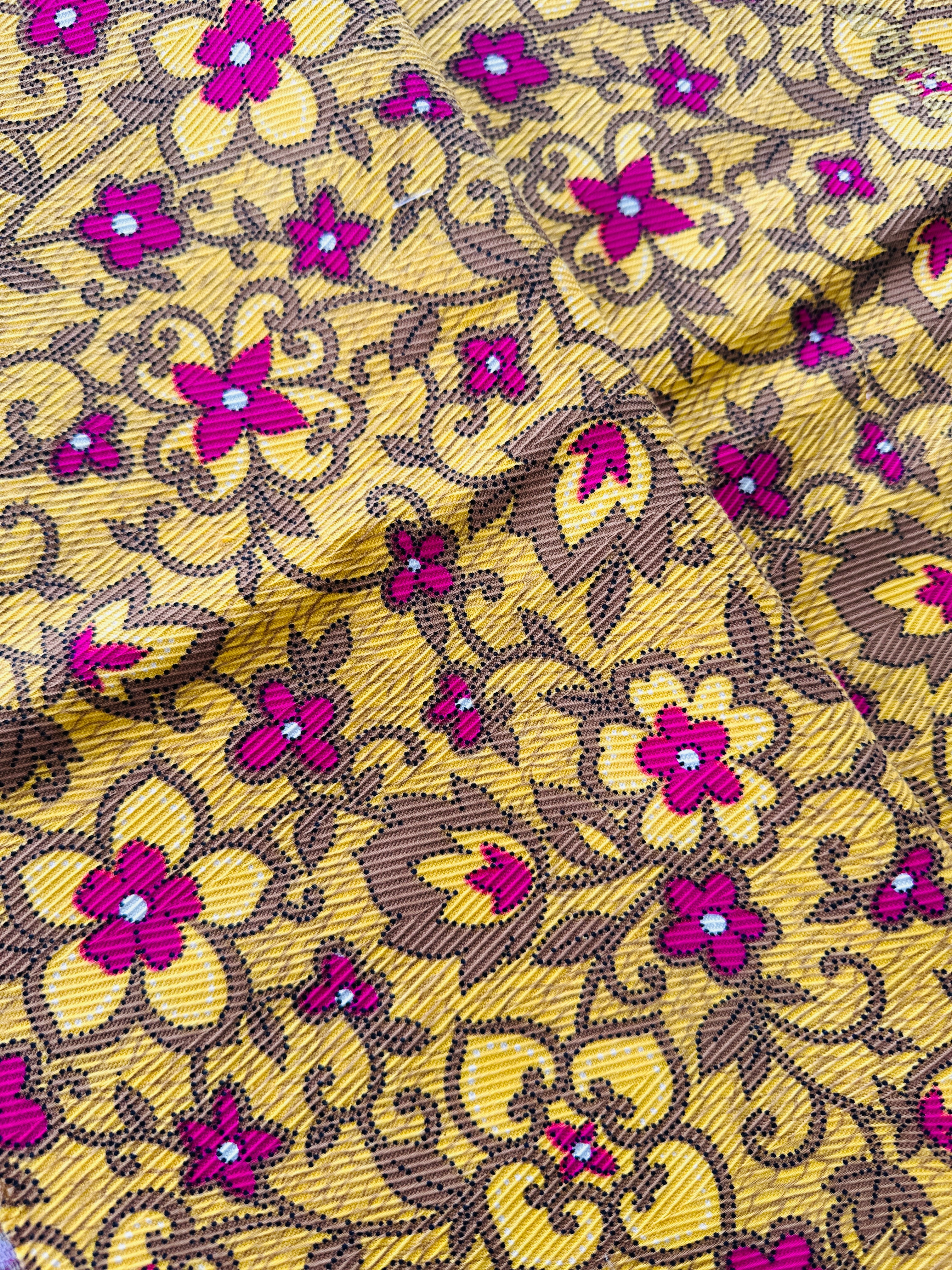 80cms Bright Fab Vintage Fabric Remnant