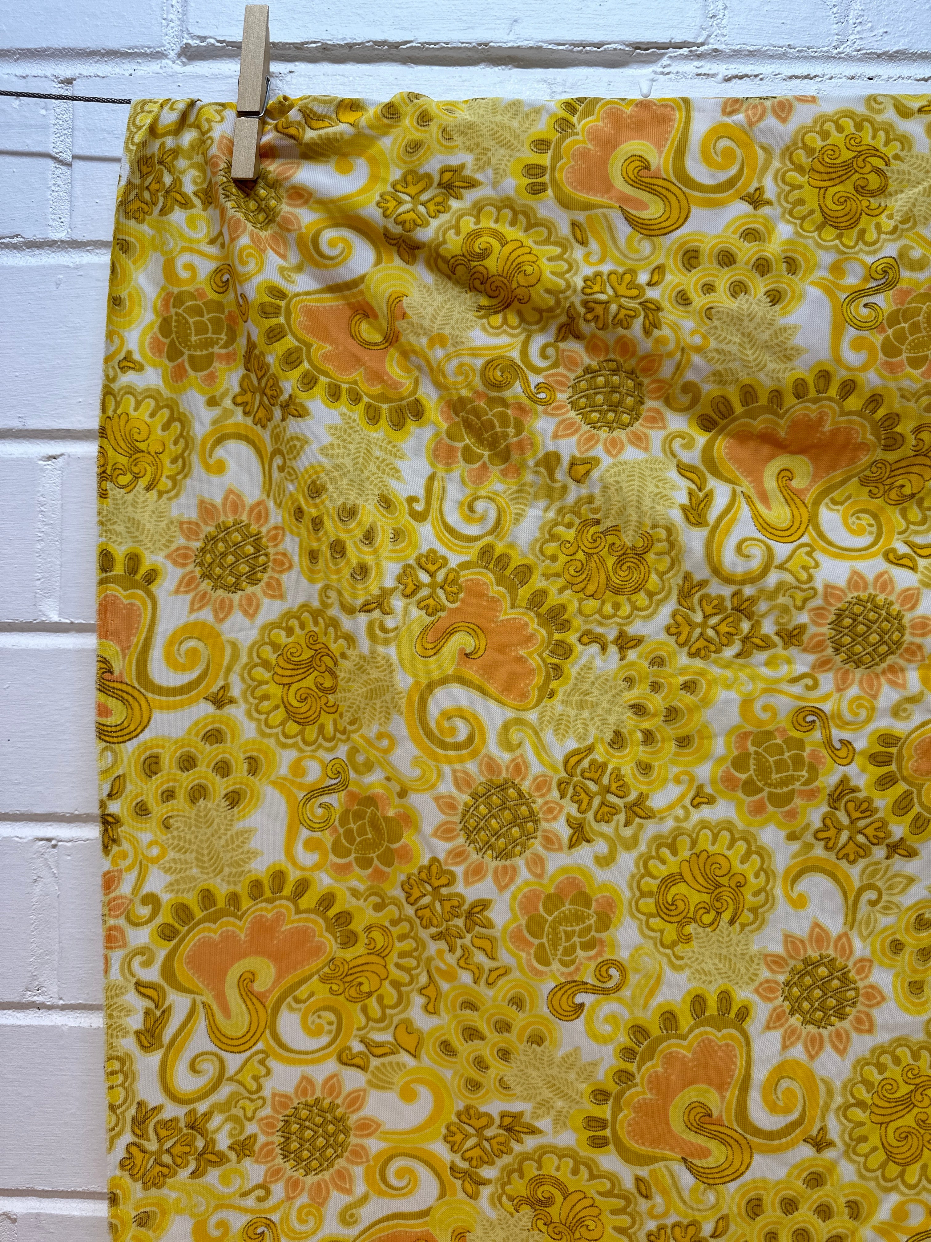 160cms Retro Vintage Nylon Fabric Yellow