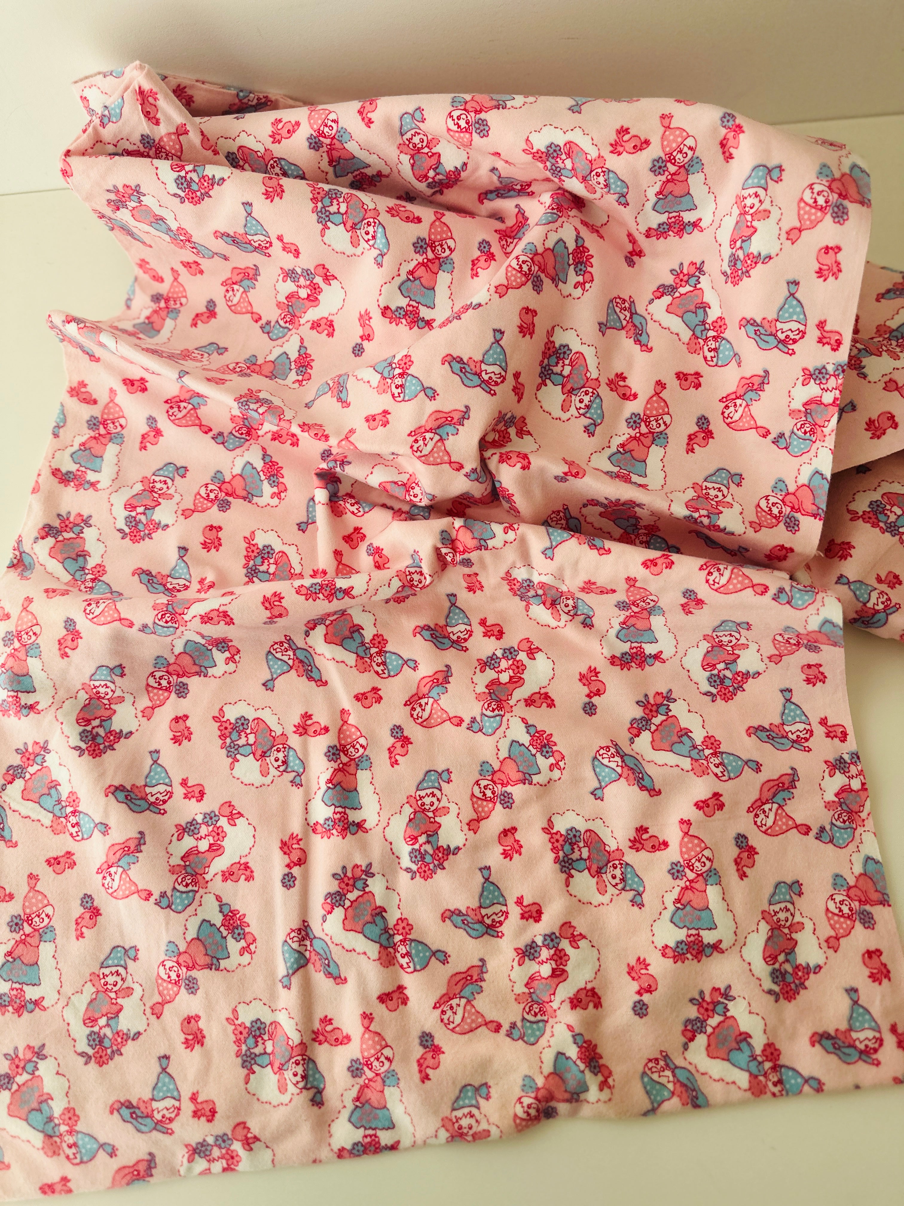 330cms Vintage CRISP Bright Novelty Children's Brushed Cotton FABRIC