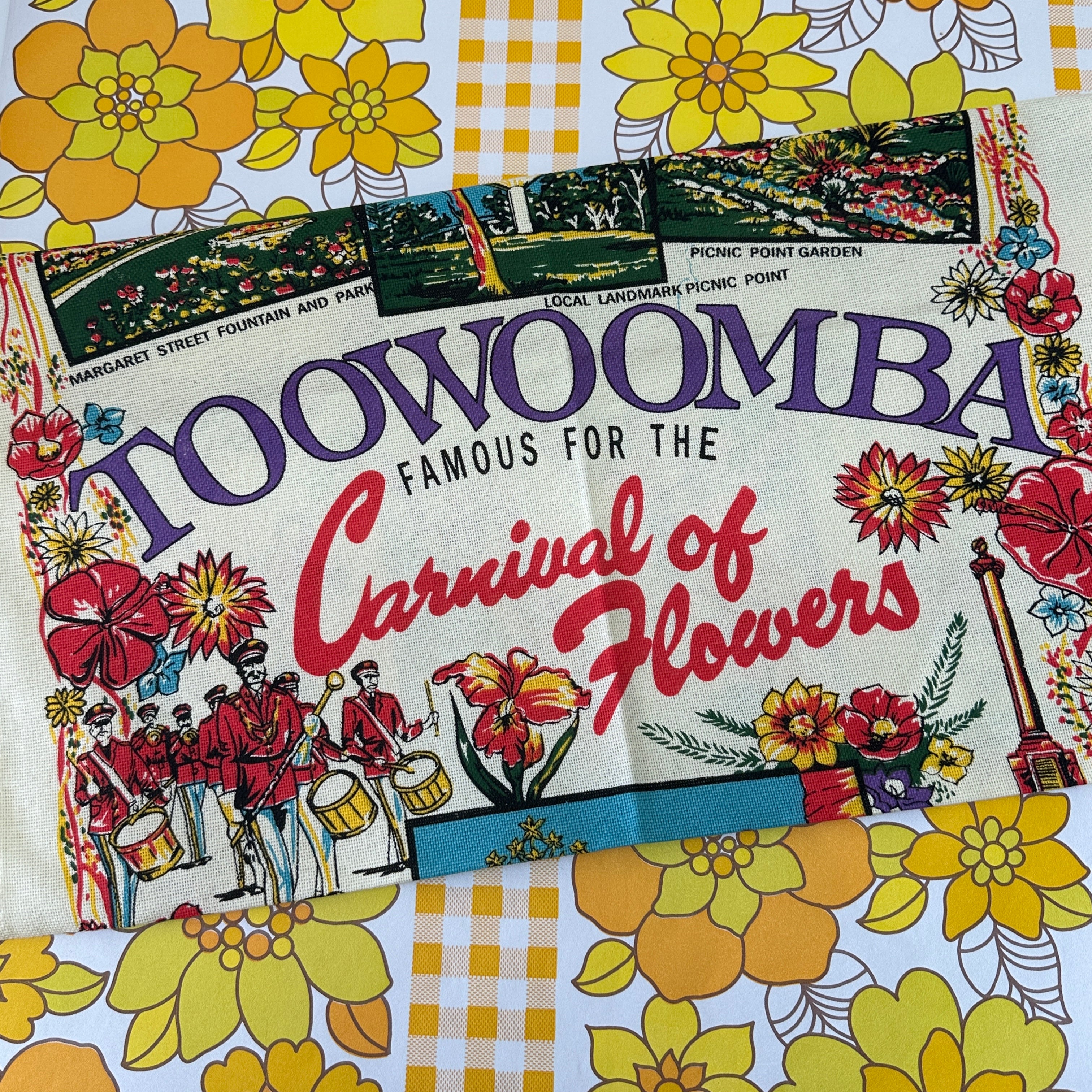 UNUSED TOOWOOMBA Carnival of FLOWERS TEA TOWEL