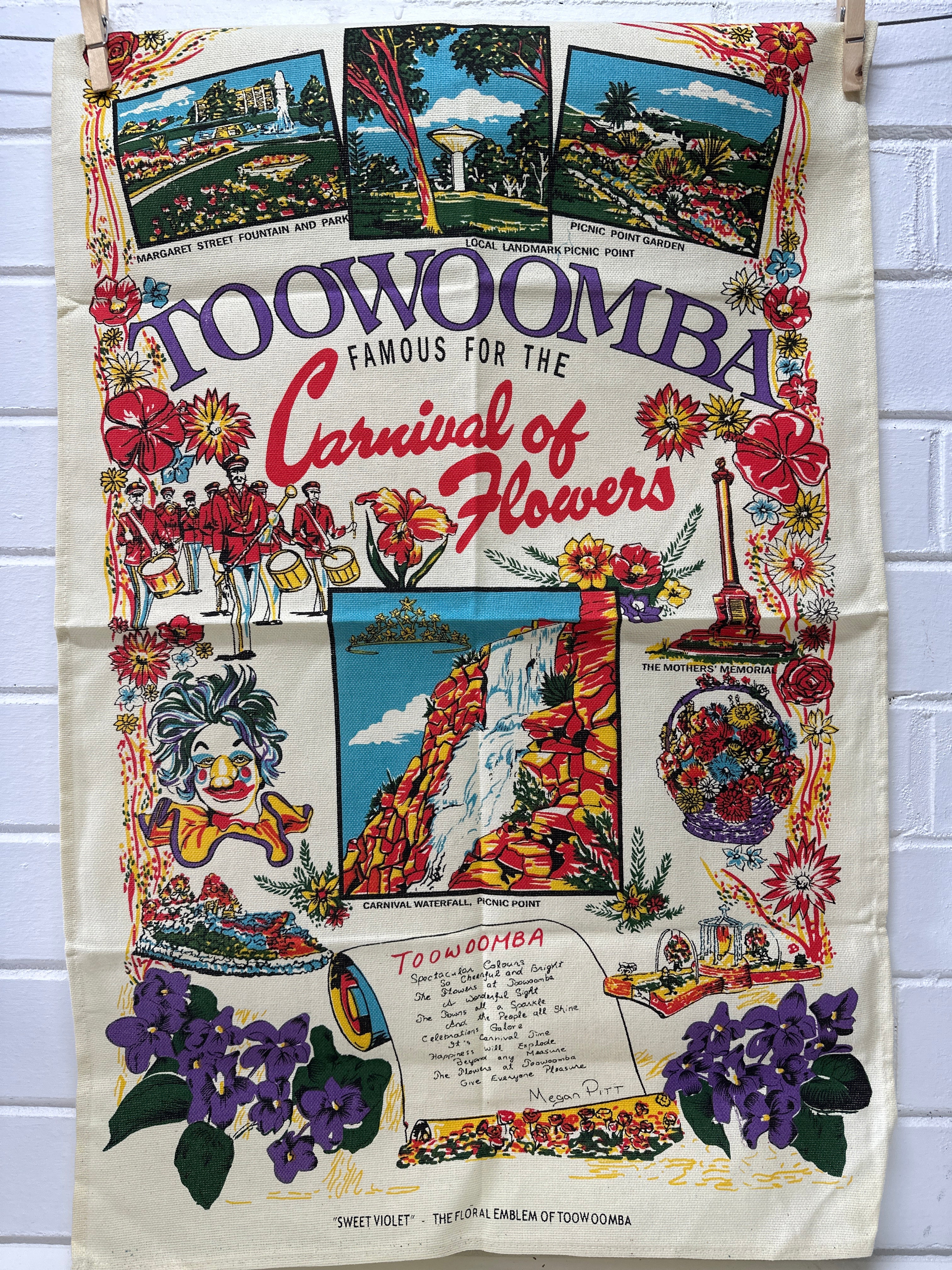 UNUSED TOOWOOMBA Carnival of FLOWERS TEA TOWEL