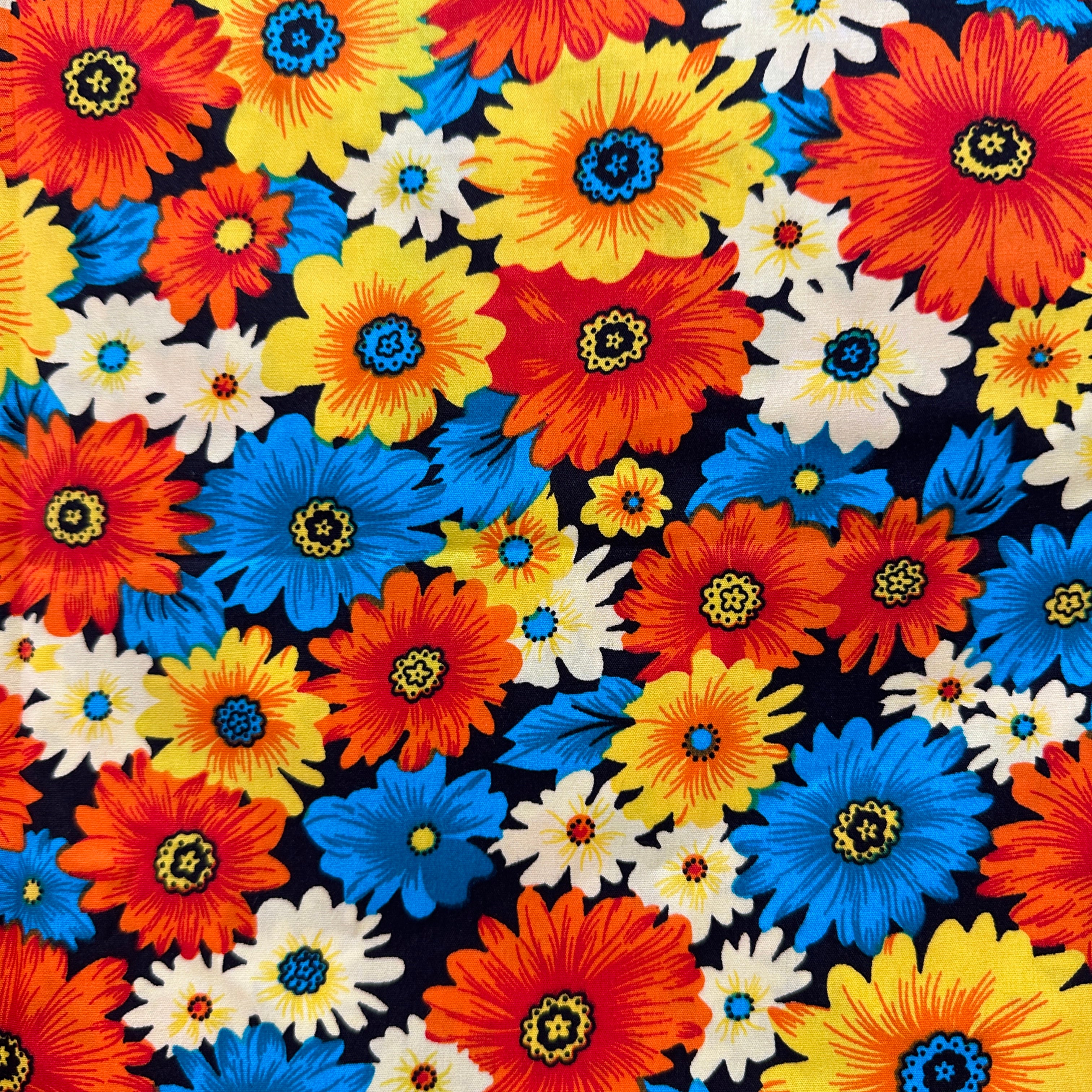 190cms Modern Orange & Blue Floral Fabric