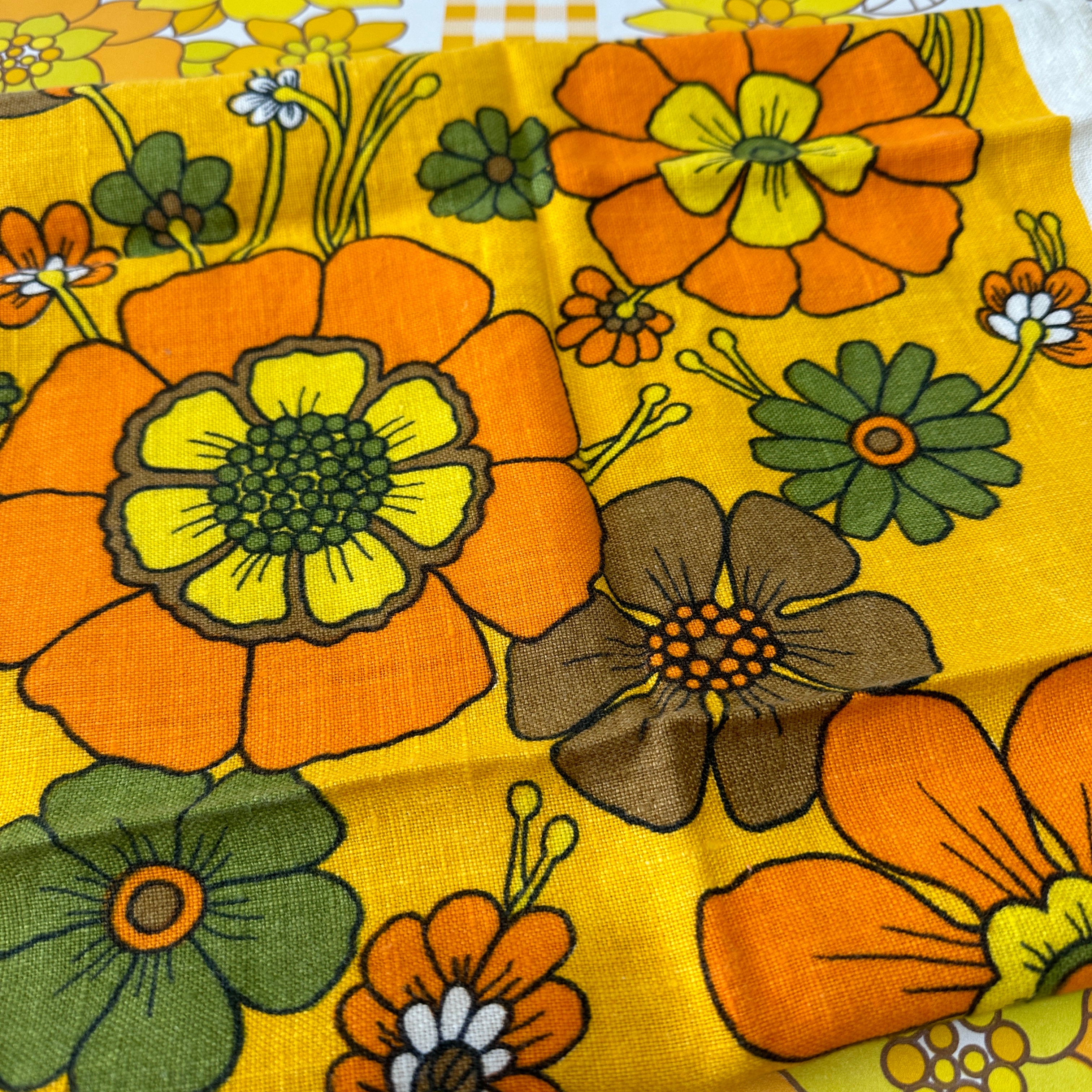 Vintage Linen Tea Towel BEAUTIFUL