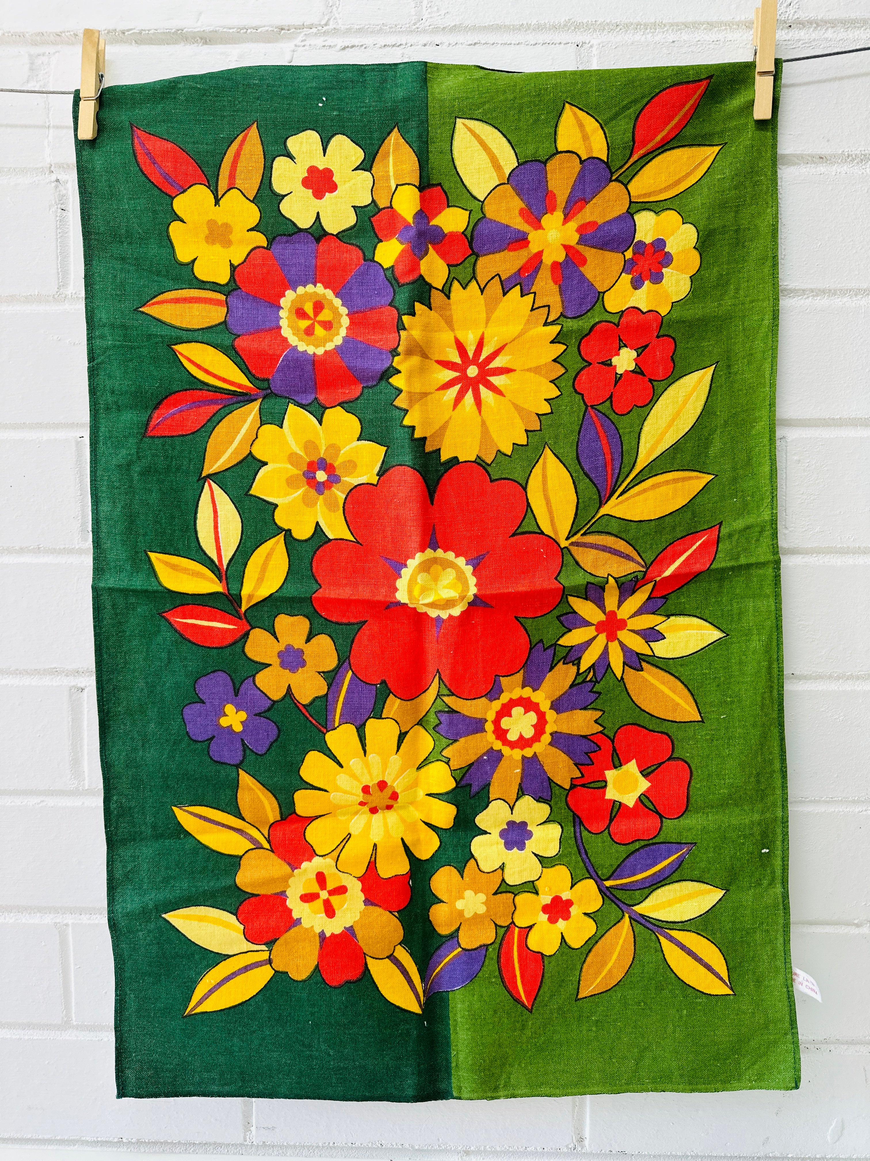 Awesome Floral Vintage Towel