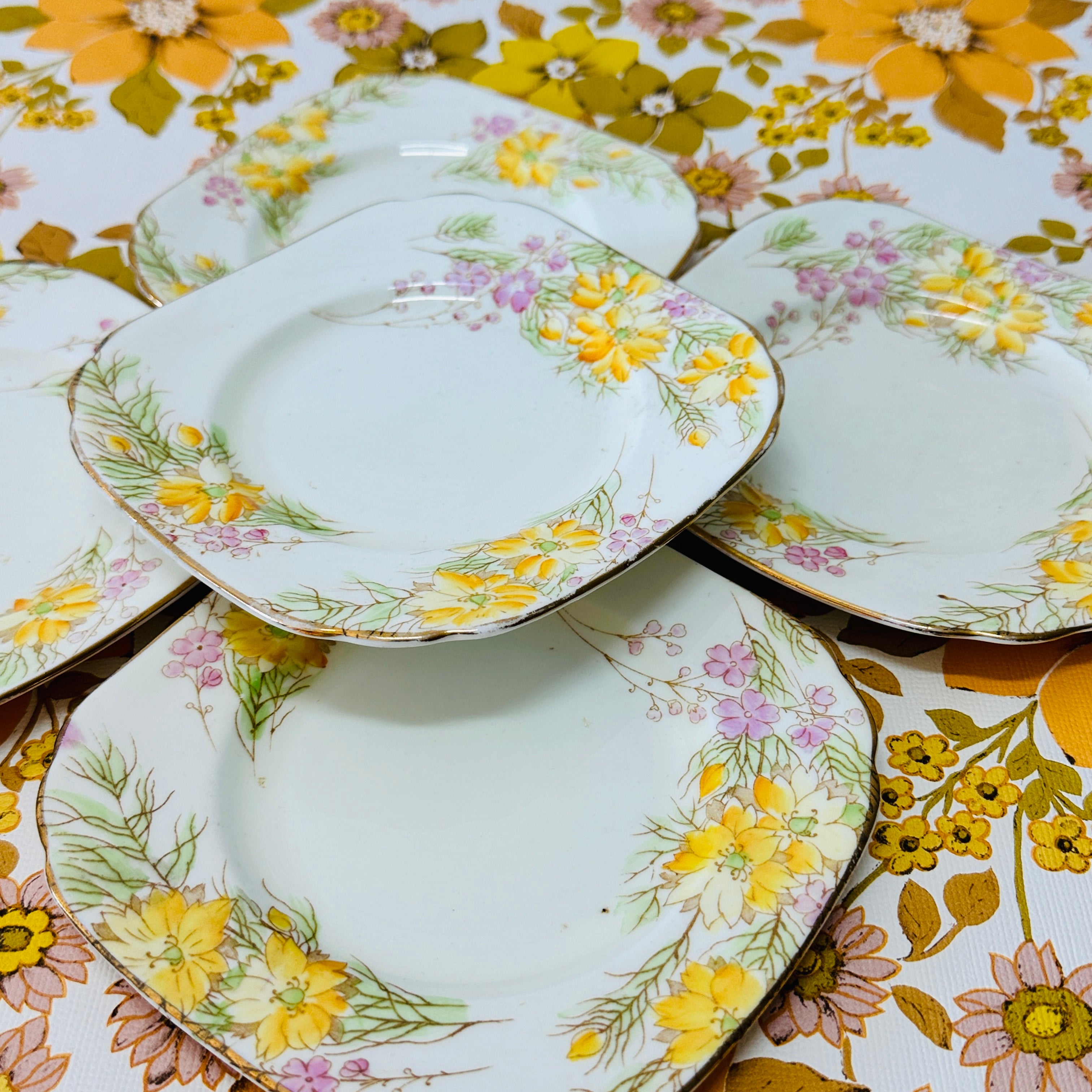 Pretty Set of Vintage Sandwich Plates