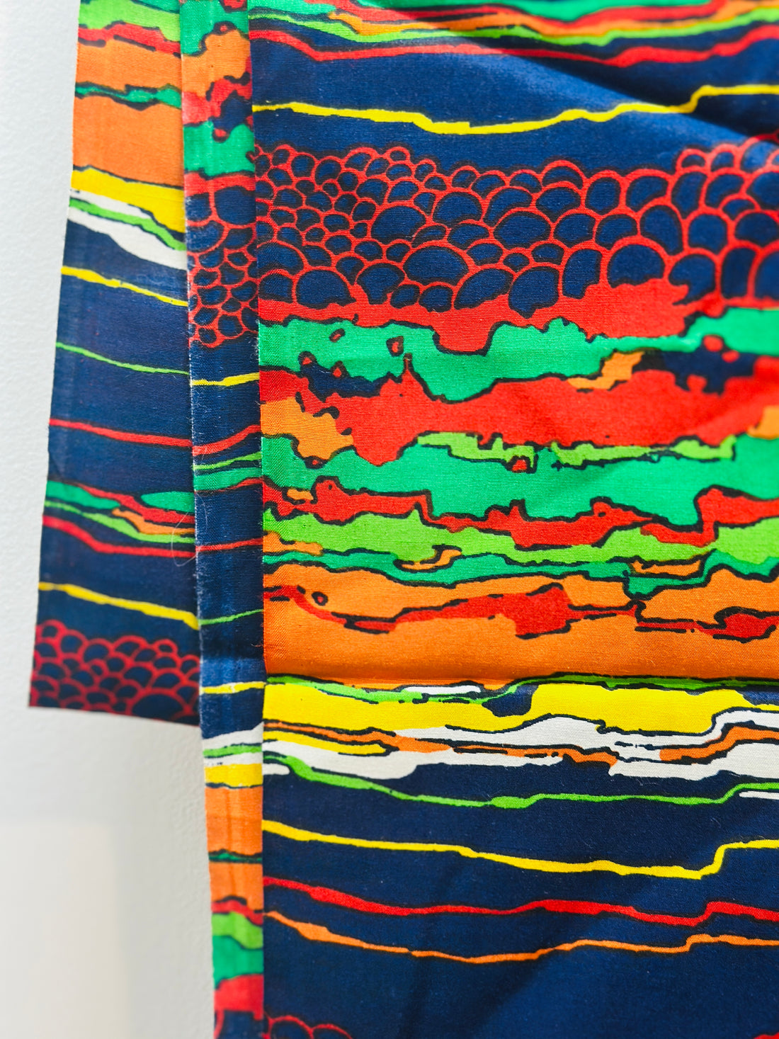 610cms HUGE Lot Bright Funky Fabric SILK