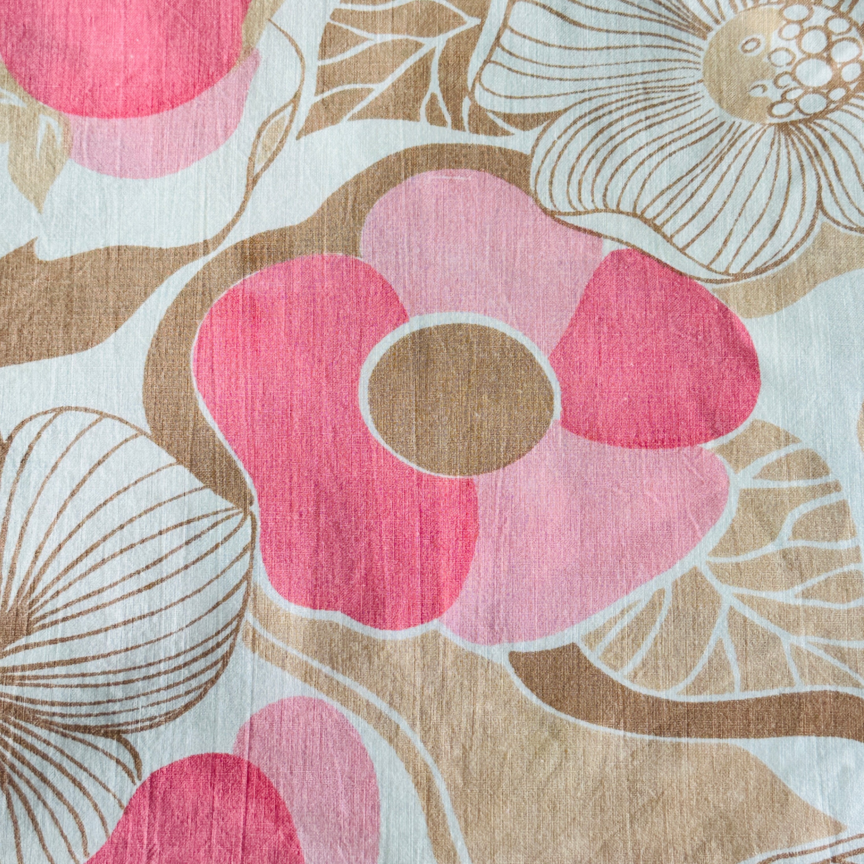 Vintage Cotton Sheet Fabric CRAFT Projects