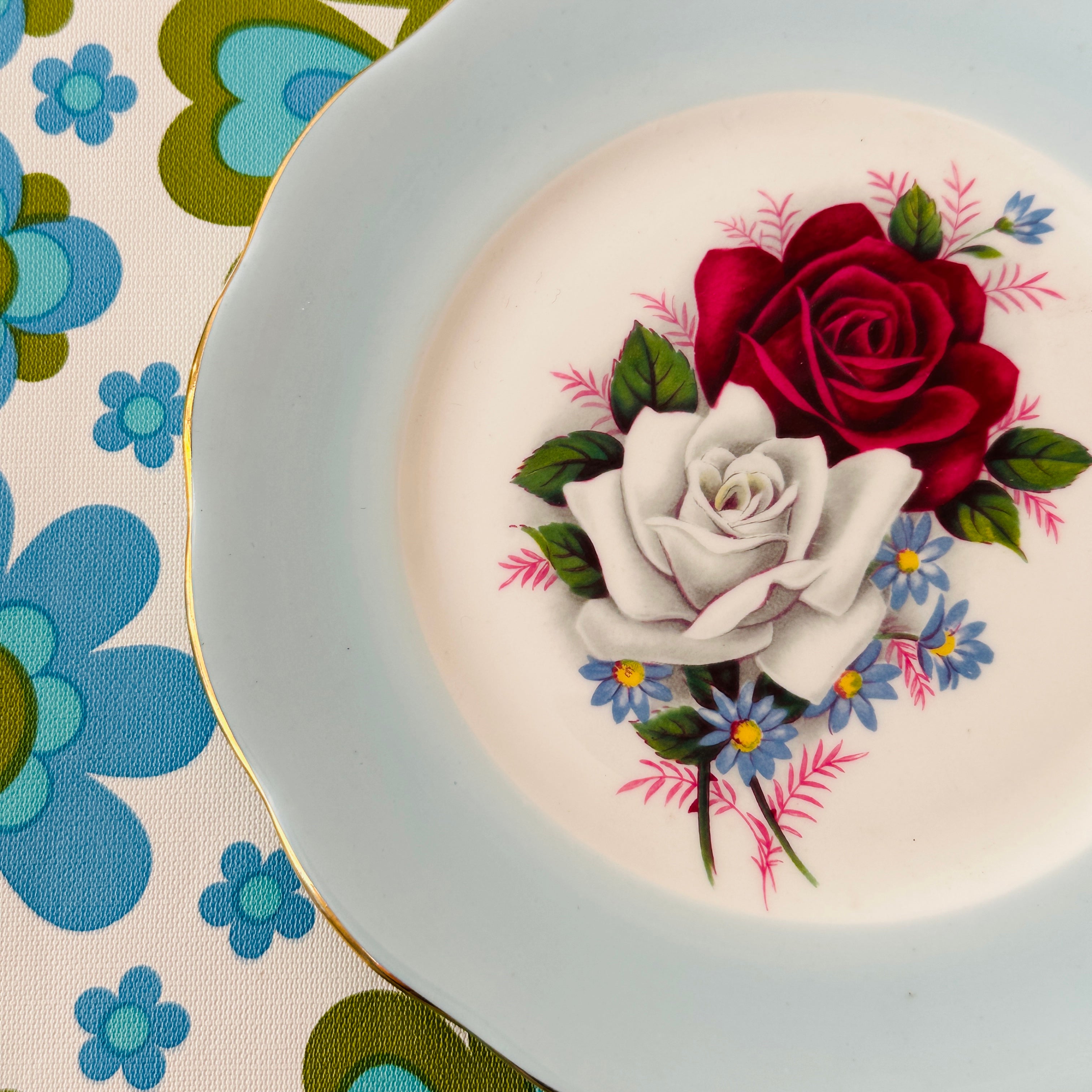 Queen Anne Blue Plate Vintage