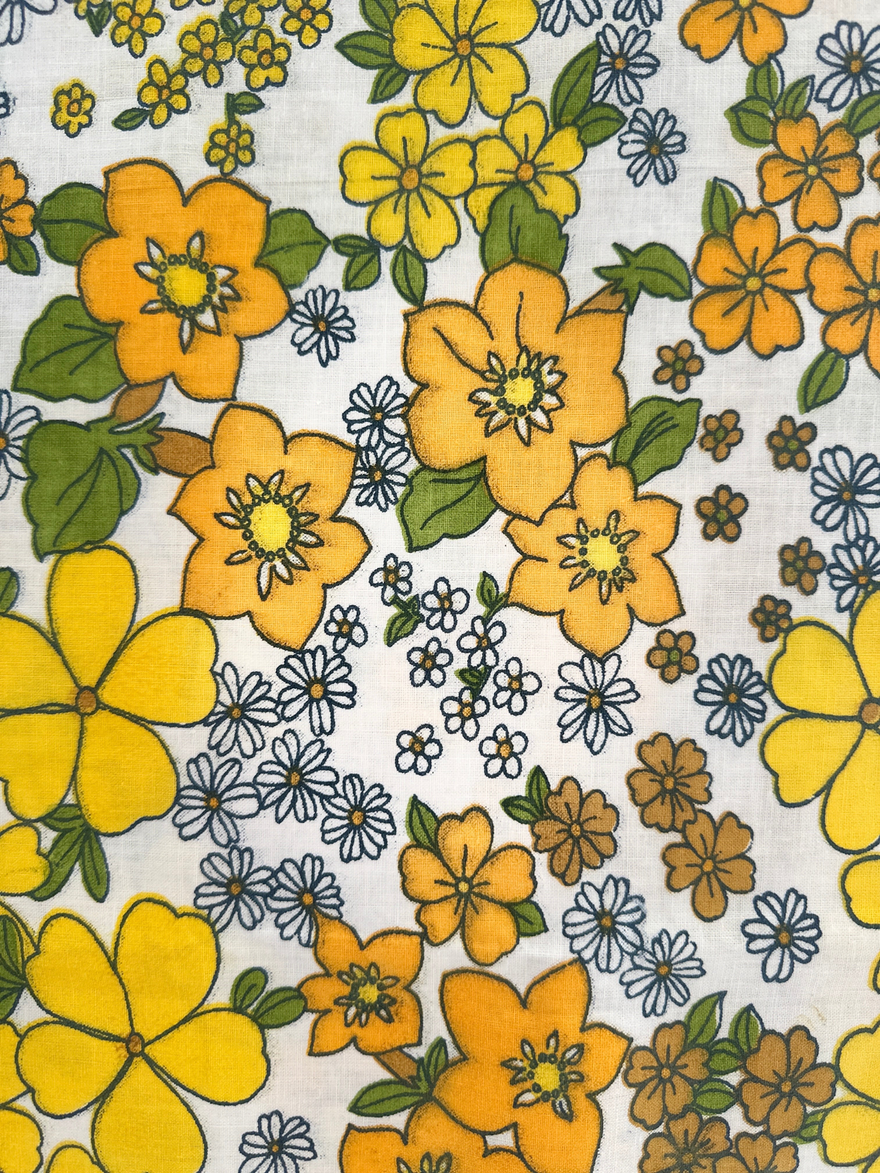 110cms CRISP Unused Vintage Fabric Cotton STUNNING