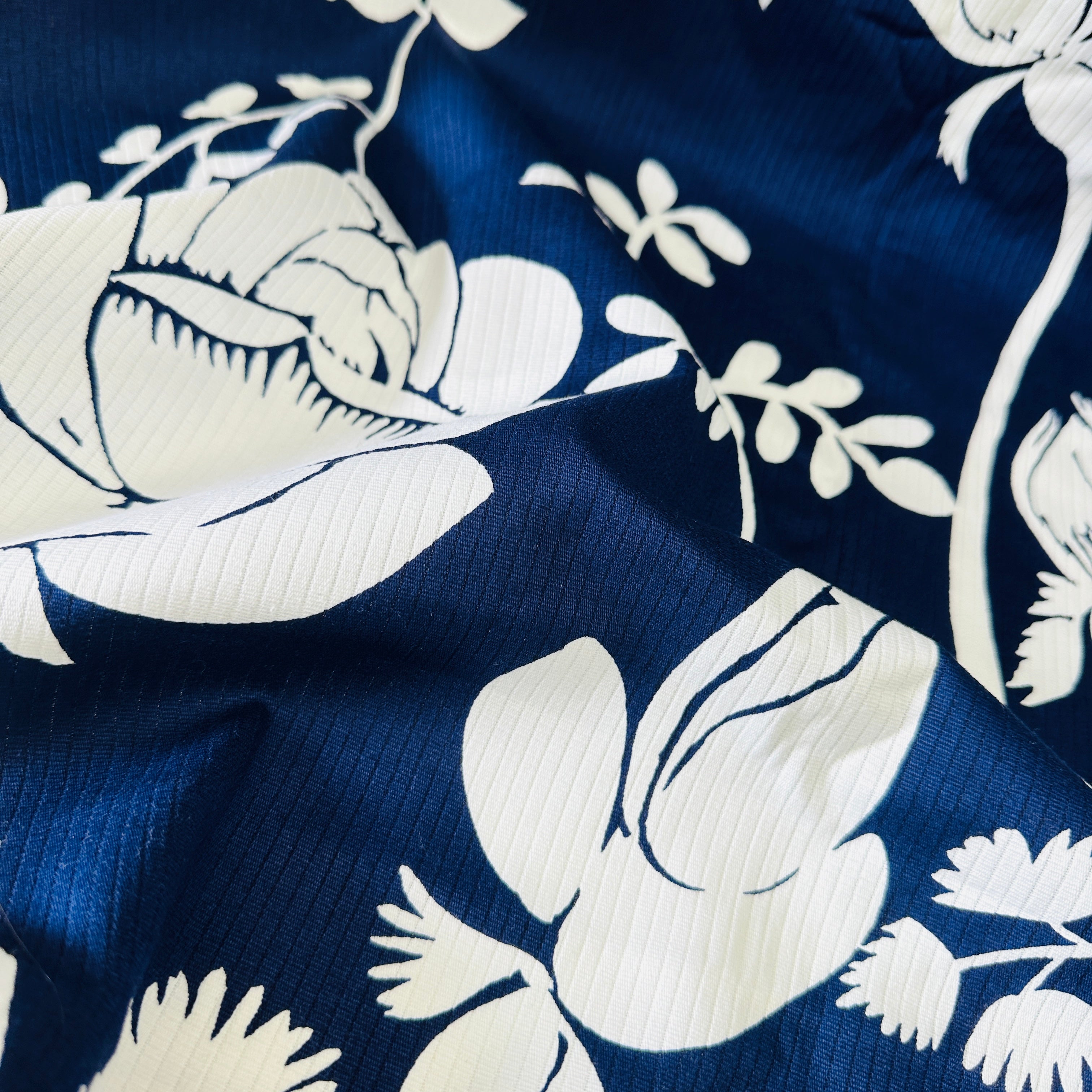 160cms Wonderful Blue Bold Floral Fabric