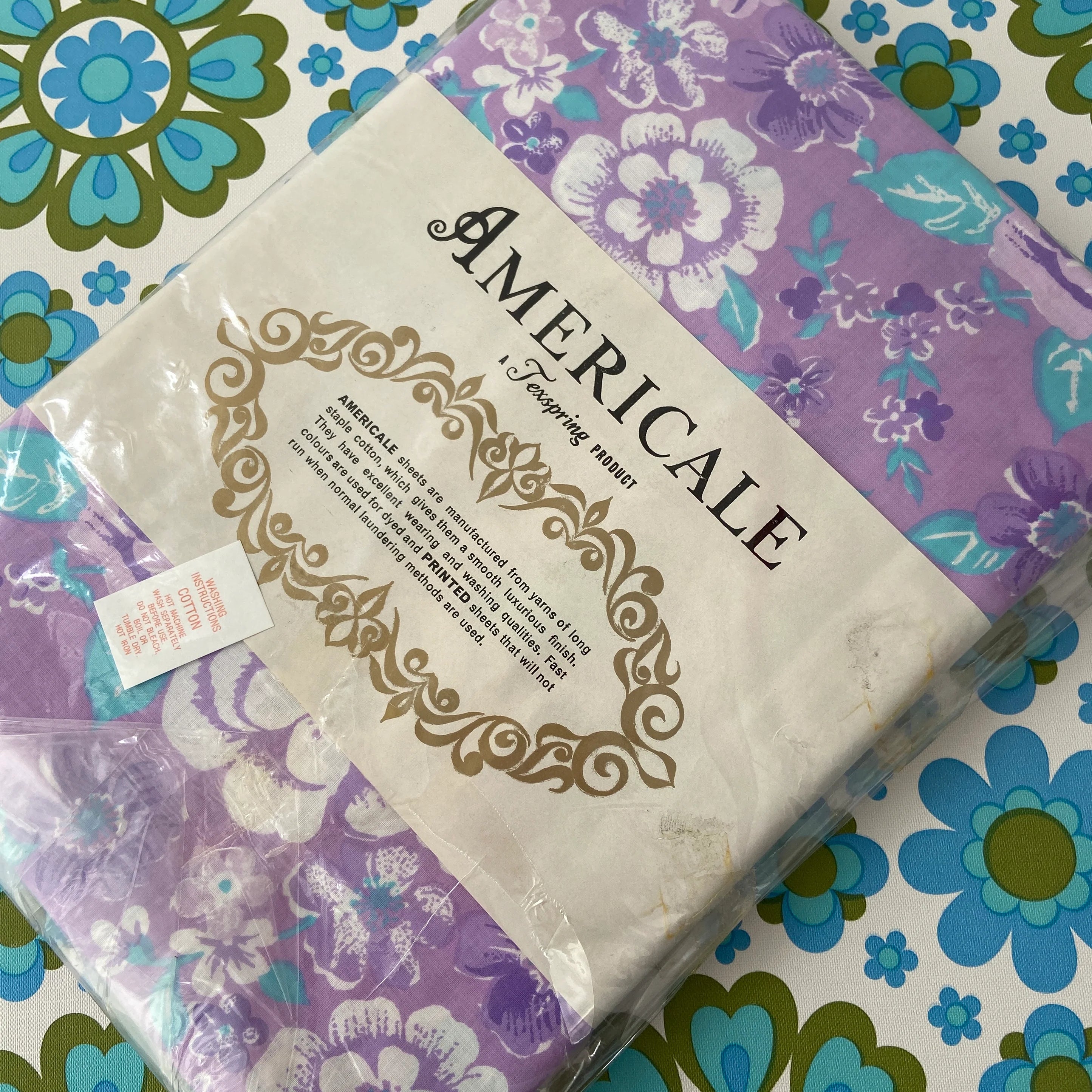 254cms ALL Cotton Sheet FABRIC Unused Purple Vintage