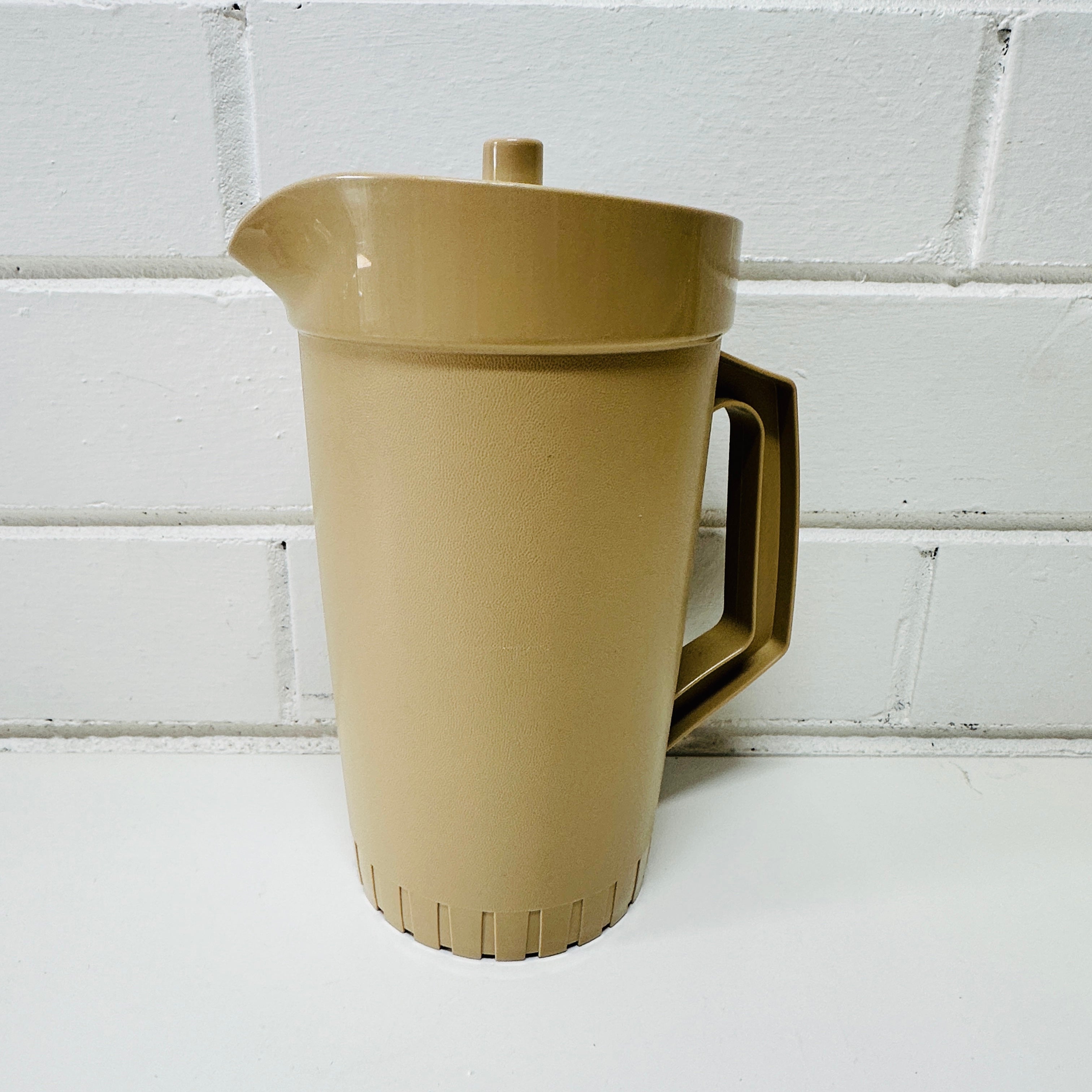 TUPPERWARE Jug Retro 70's Camping Caravan