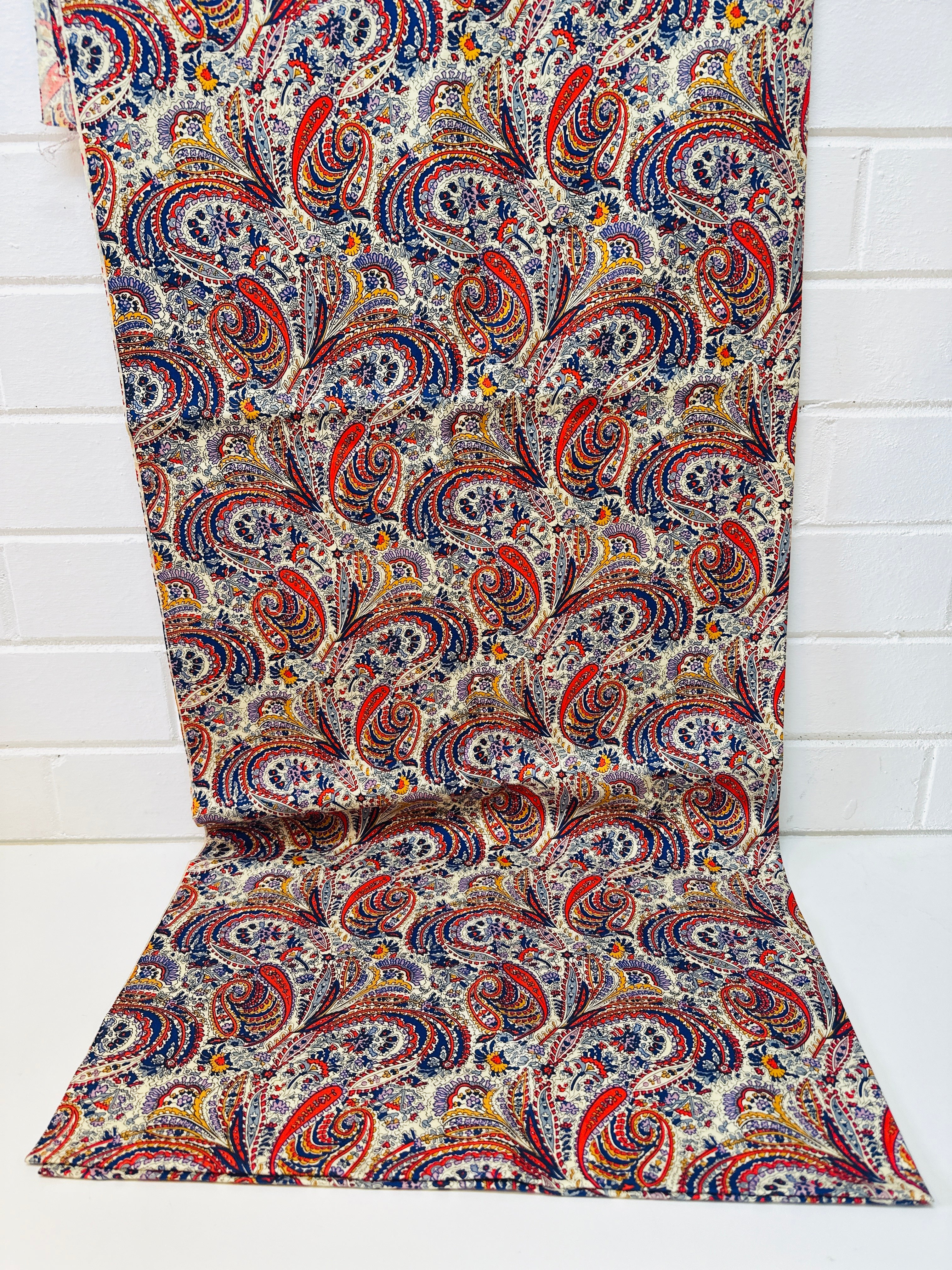 240cms Wonderful VINTAGE Cotton Fabric