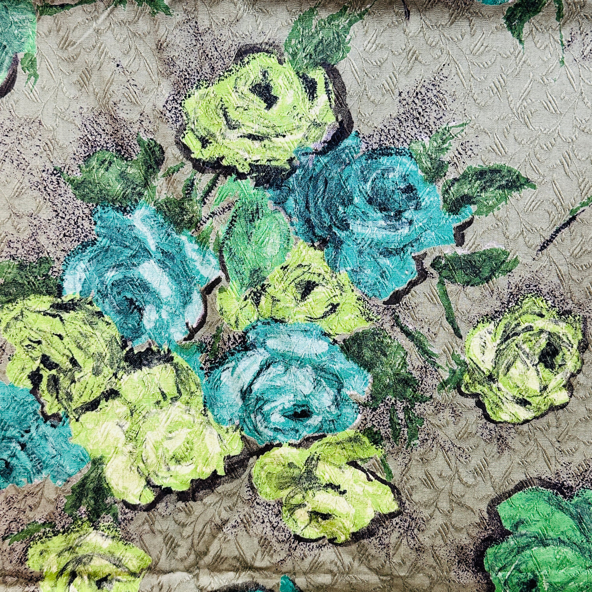400cms Stunning Vintage Floral Fabric Large Green Flowers