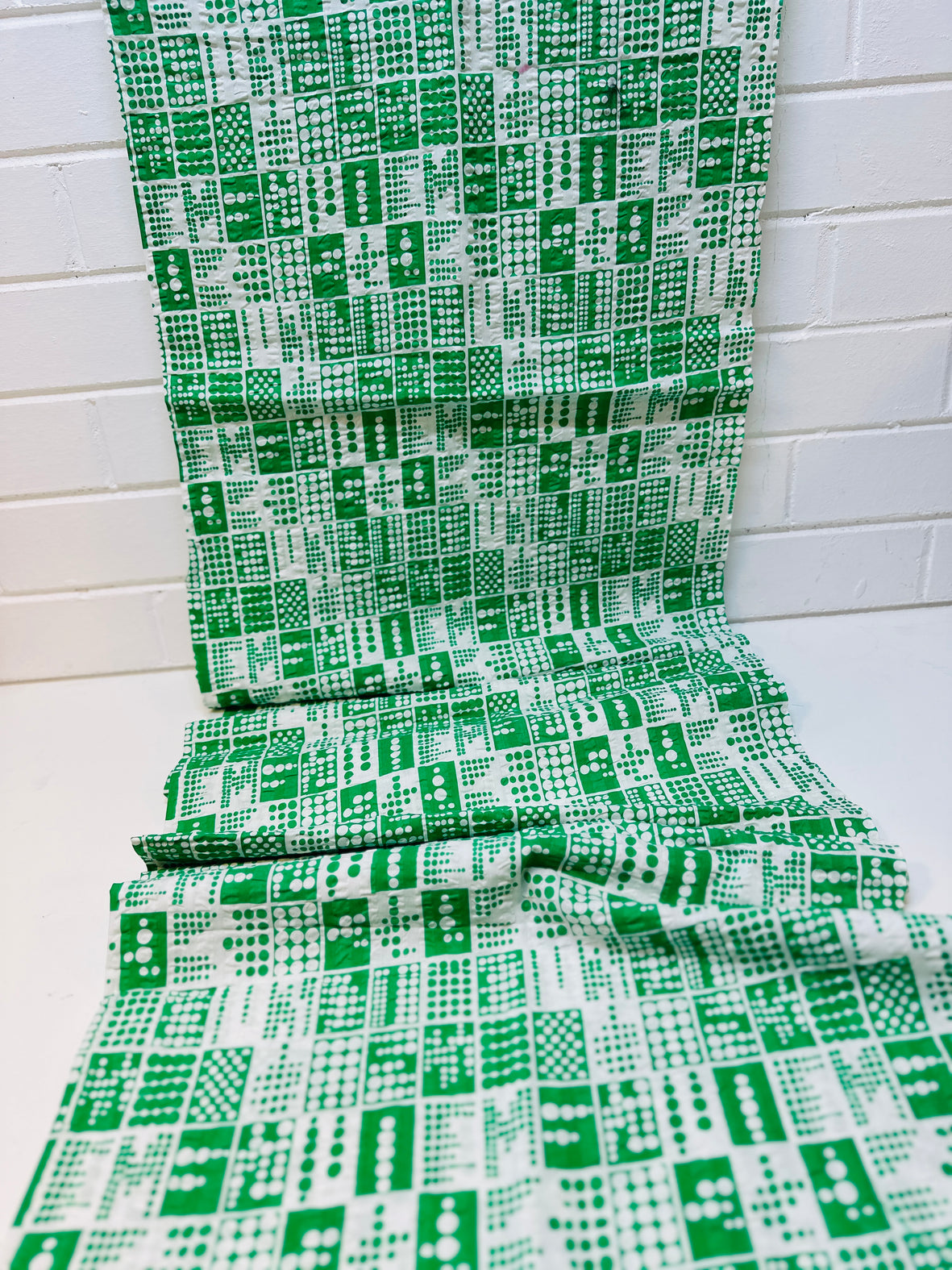 200cms Green RETRO Cotton Fabric Vintage