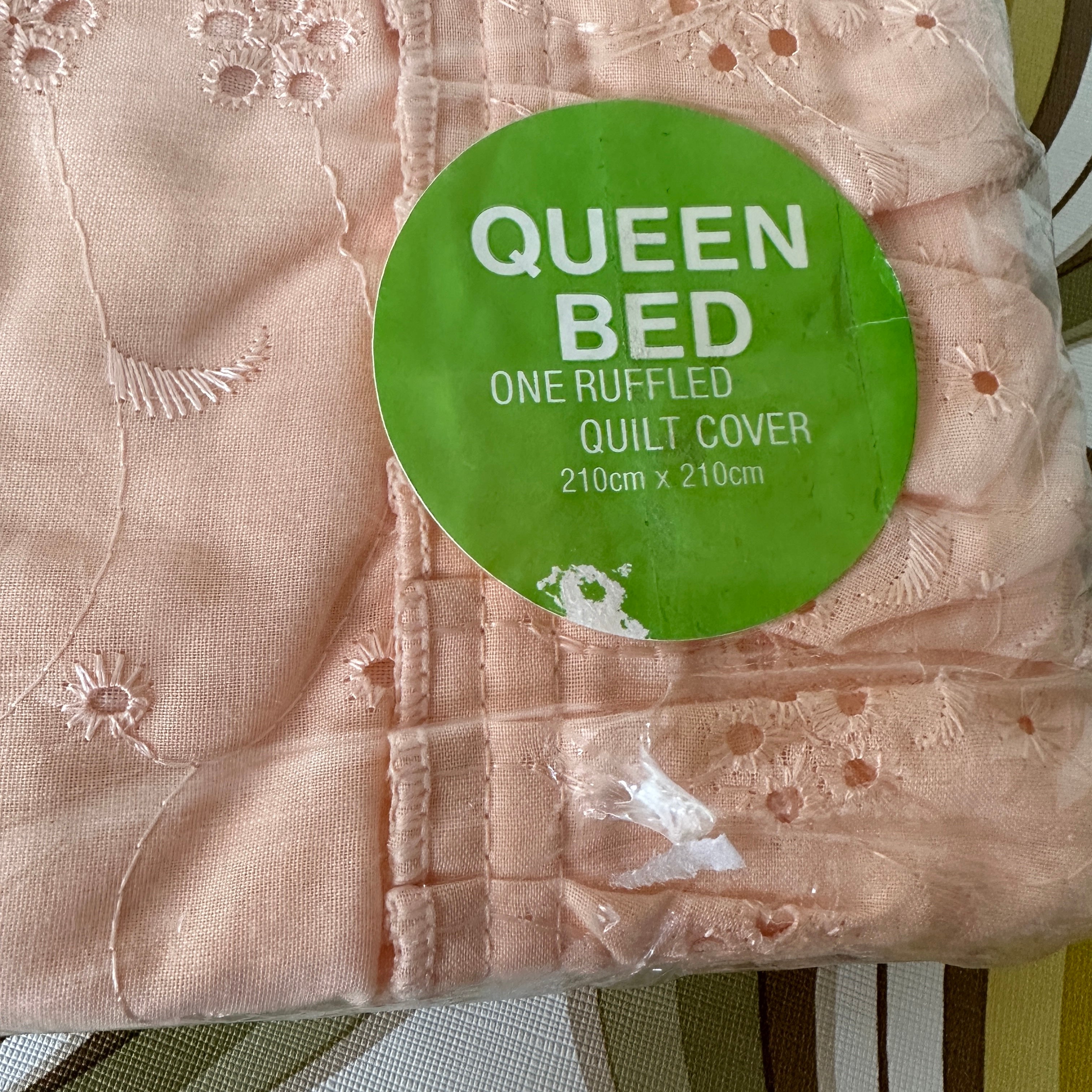 Vintage Retro Apricot Queen Bed Quilt Cover