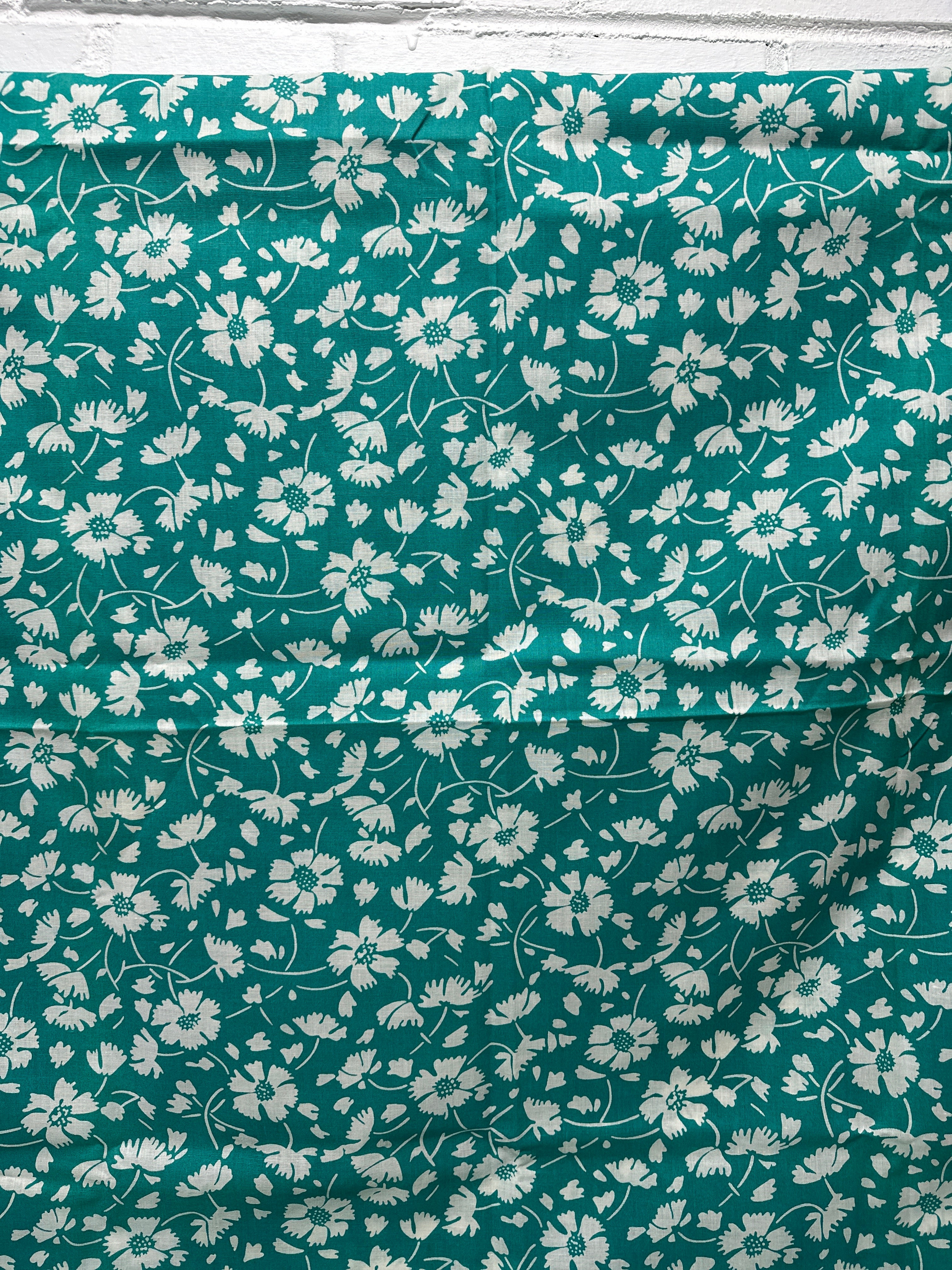 200cms Pretty Greens Floral Fabric