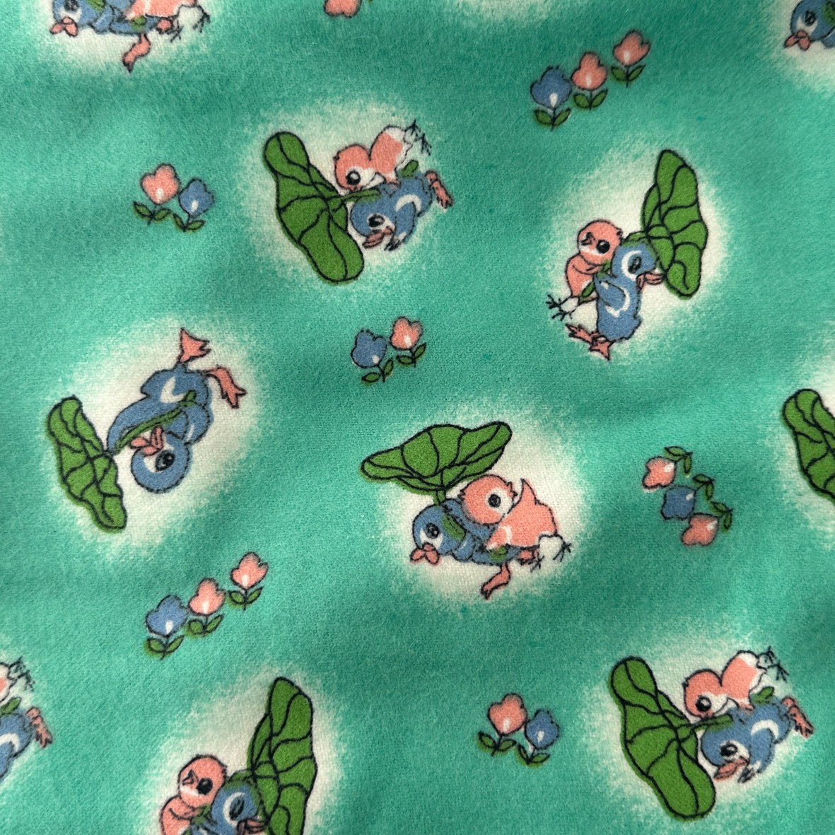 210cms Cute UNUSED Vintage Novelty Fabric